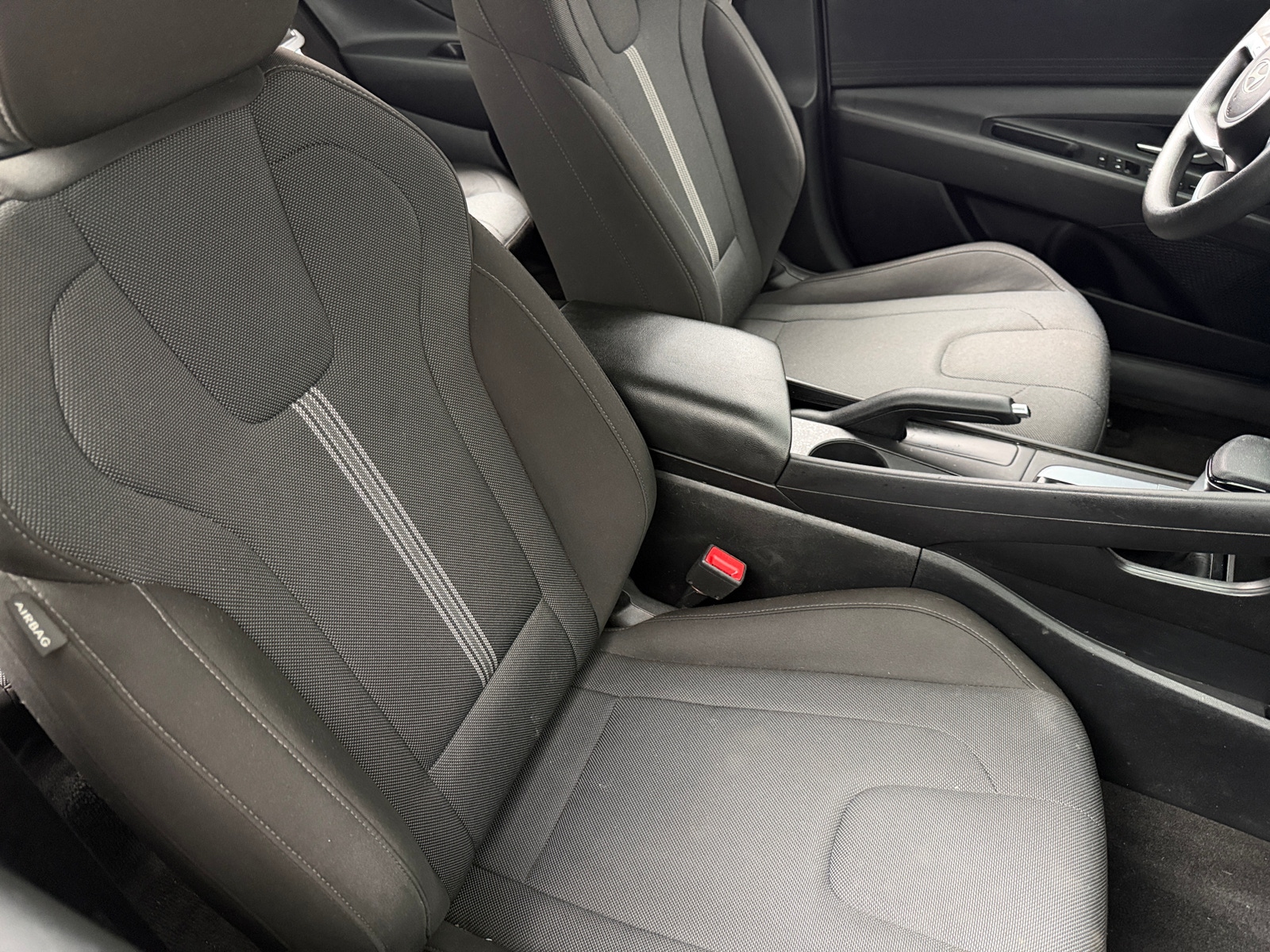 Thumbnail: 2025 Hyundai Elantra - 2