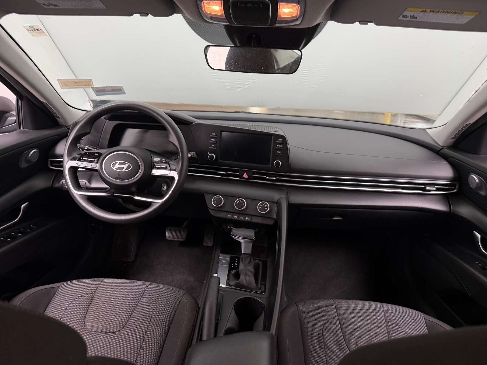 Thumbnail: 2025 Hyundai Elantra - 3