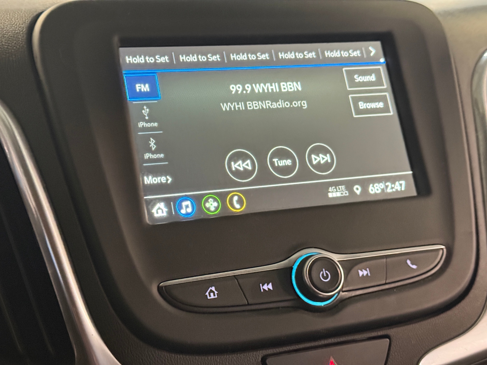 Thumbnail: 2019 Chevrolet Equinox - 4