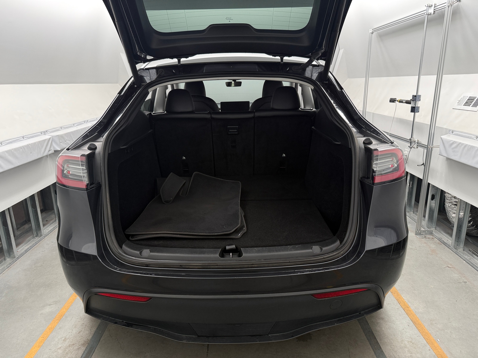 Thumbnail: 2024 Tesla Model Y - 6