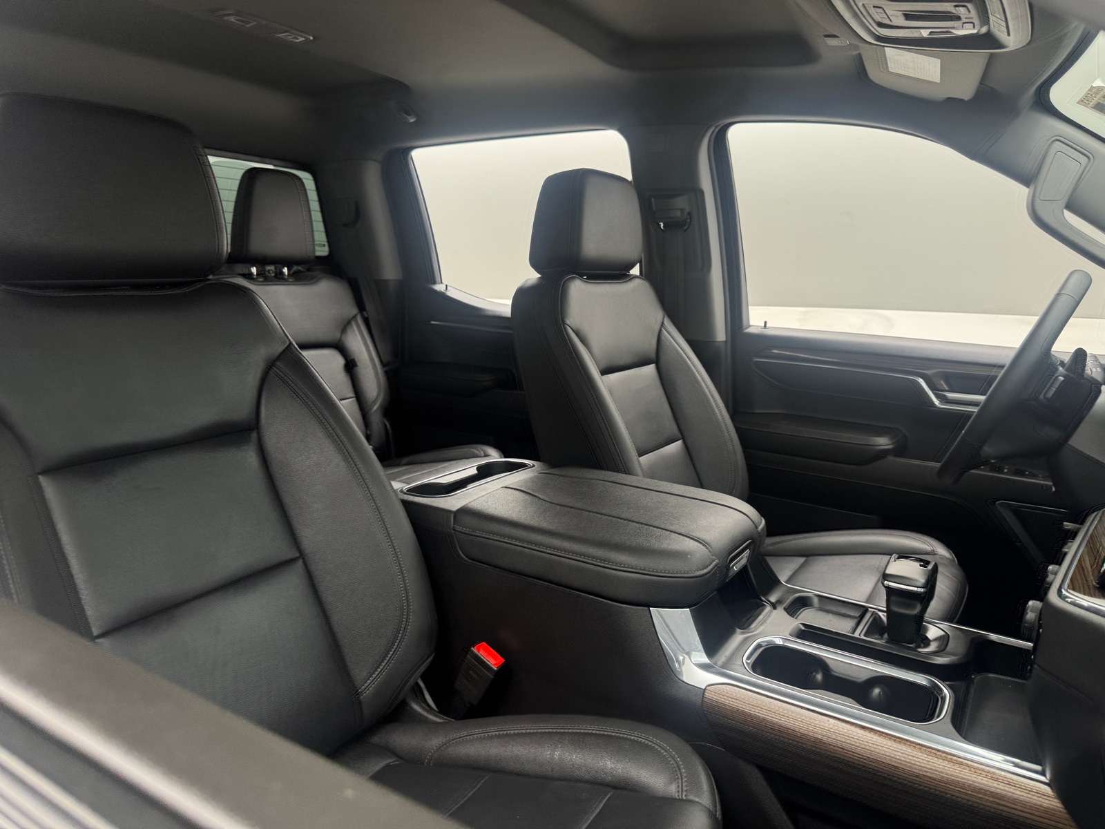 Thumbnail: 2024 Chevrolet Silverado 1500 - 2