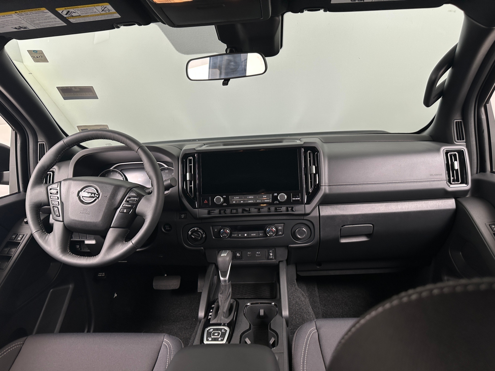 Thumbnail: 2026 Nissan Frontier - 3