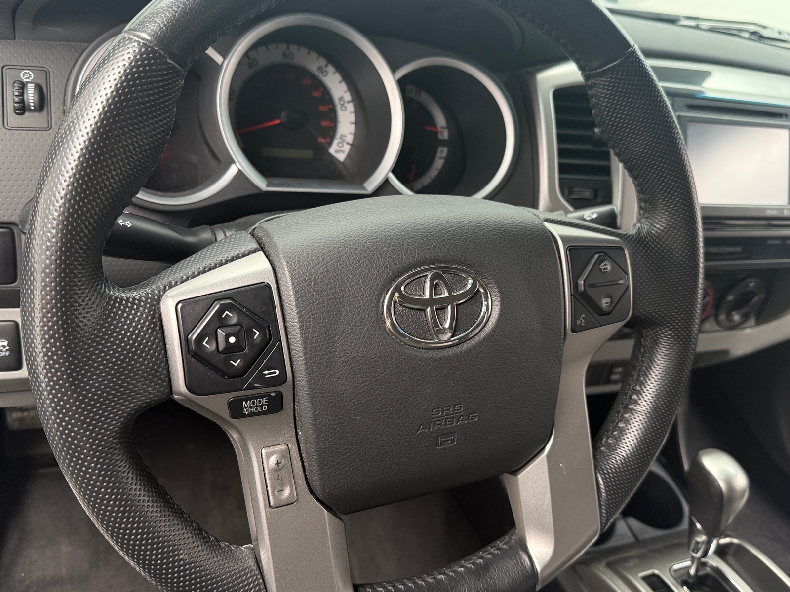 Thumbnail: 2015 Toyota Tacoma - 5