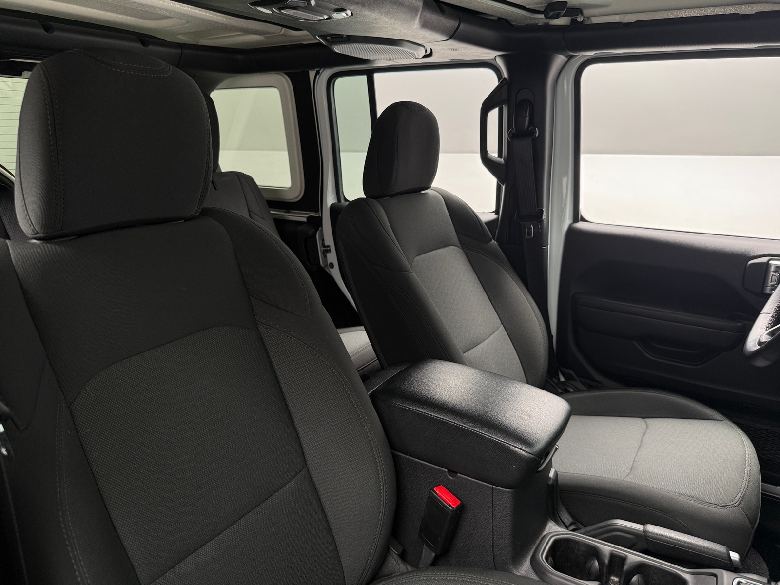 Thumbnail: 2022 Jeep Wrangler - 2