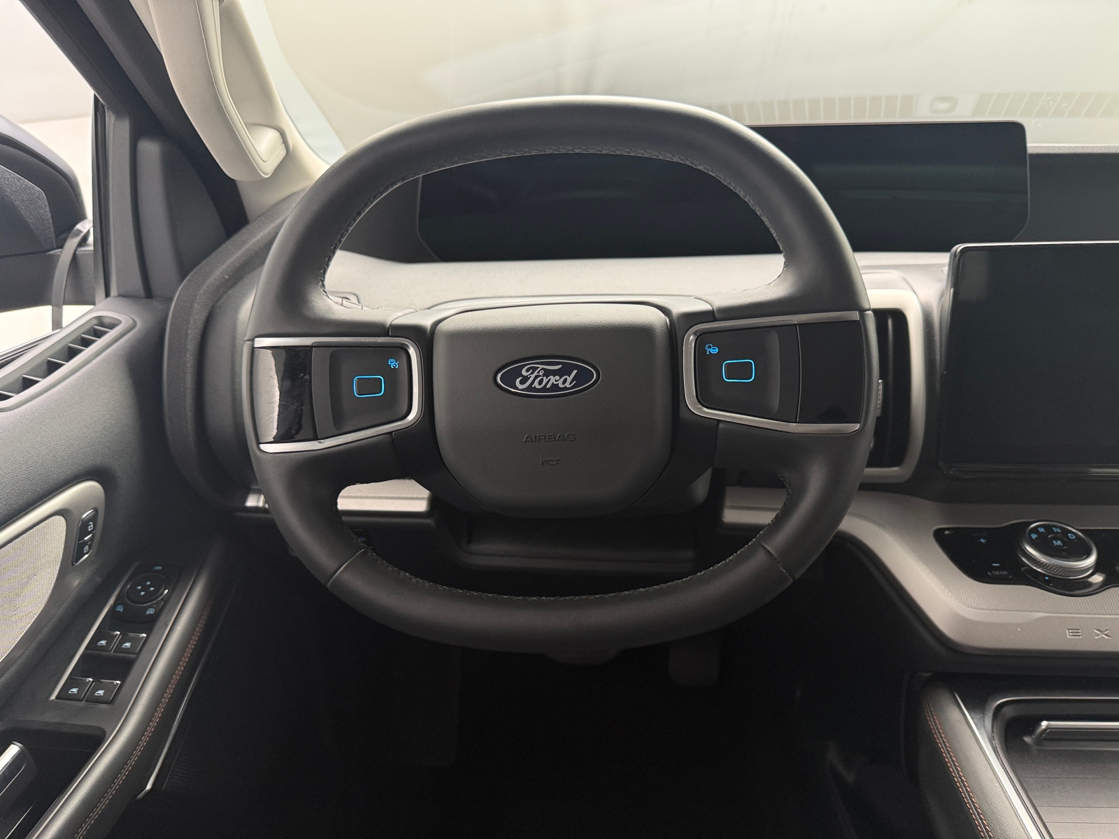 Thumbnail: 2025 Ford Expedition MAX - 5