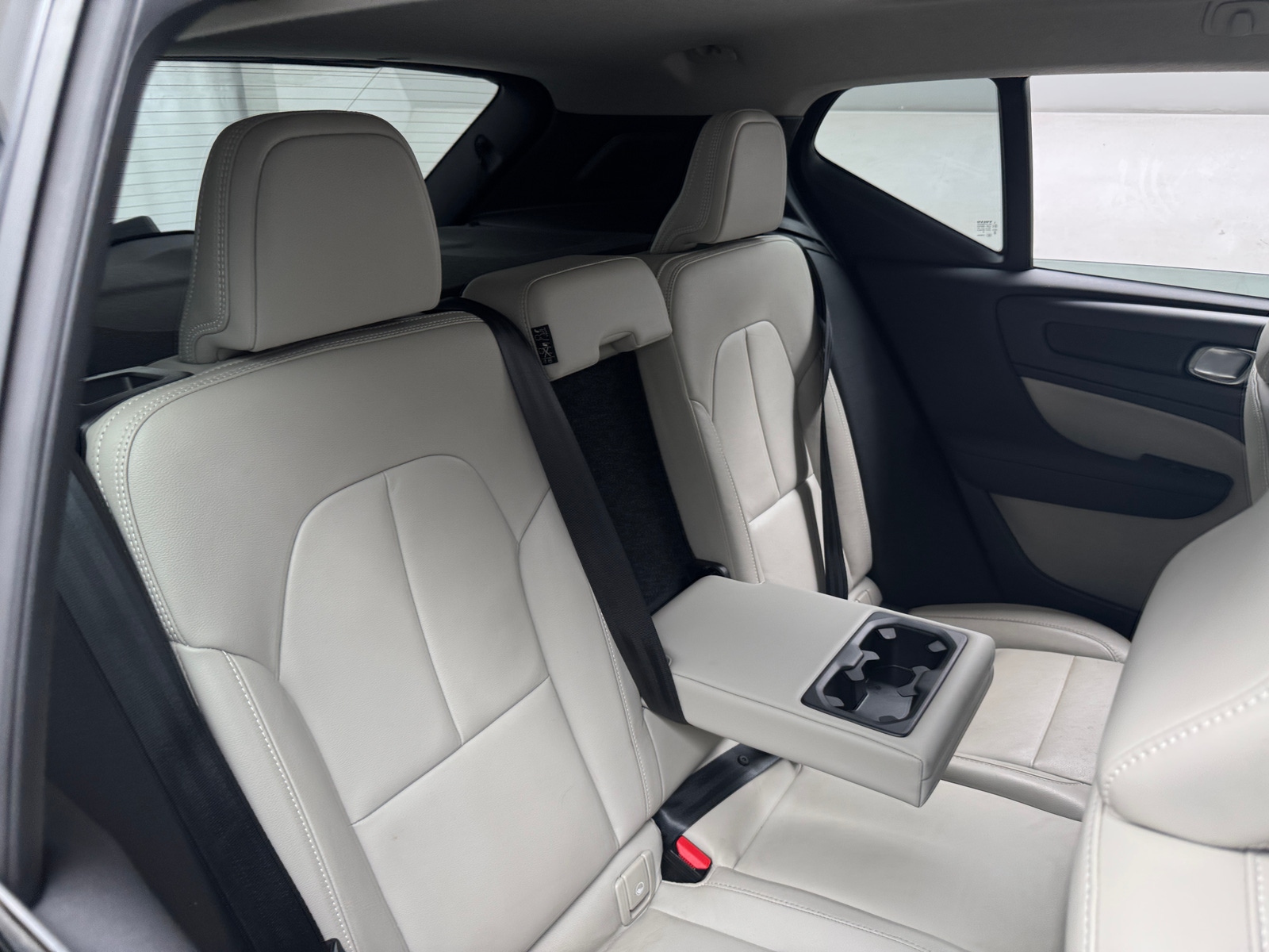 Thumbnail: 2020 Volvo XC40 - 5