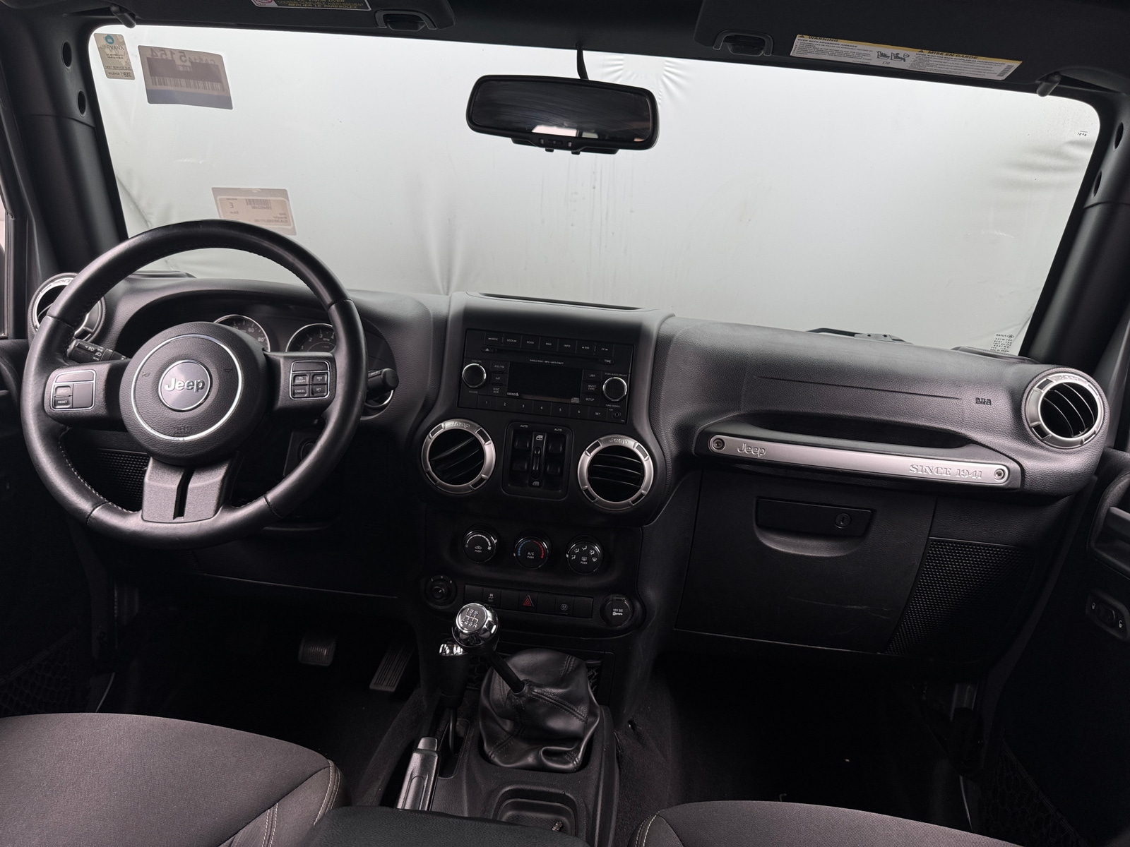 Thumbnail: 2016 Jeep Wrangler - 3