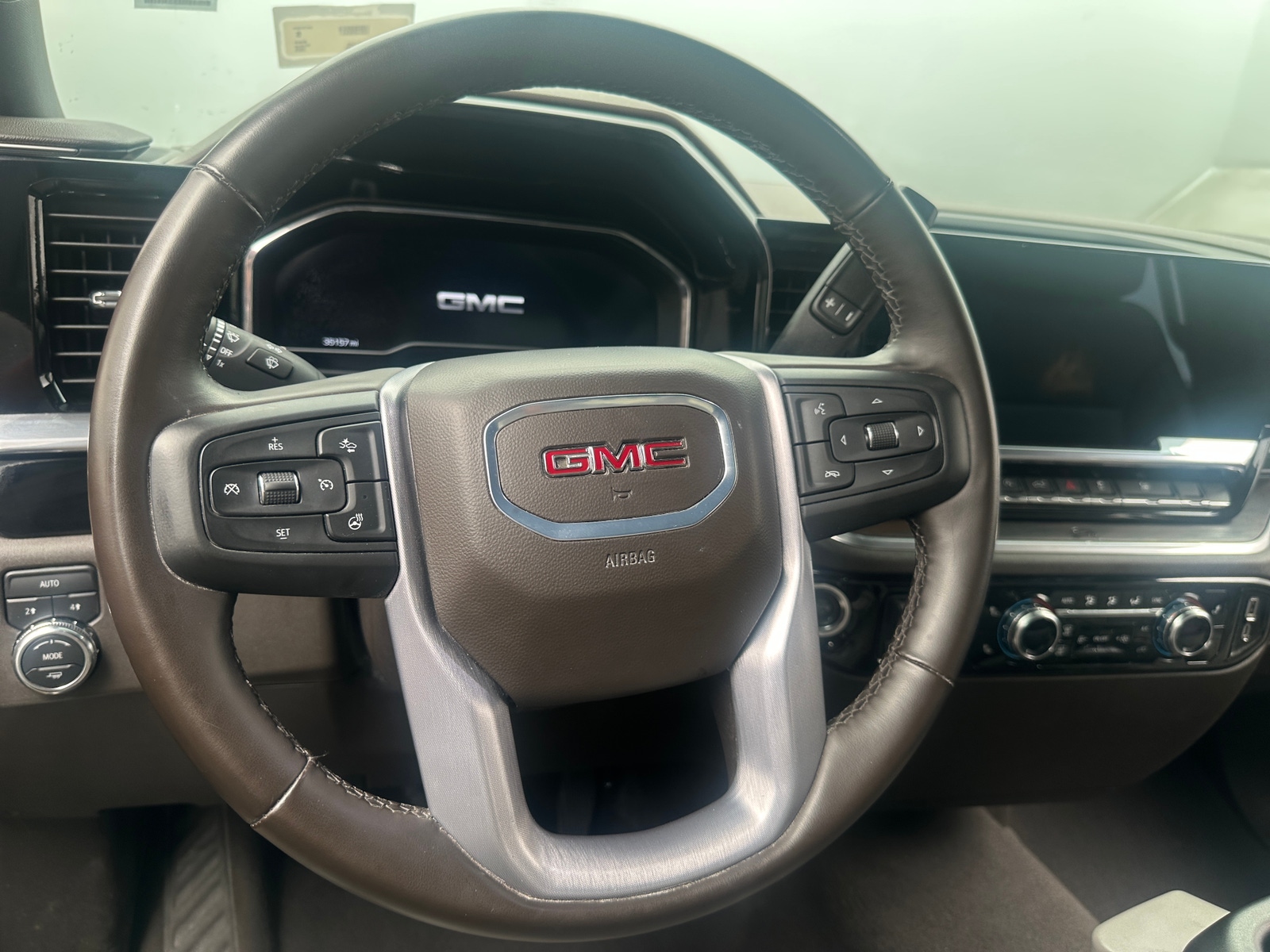 Thumbnail: 2025 GMC Sierra 1500 - 4