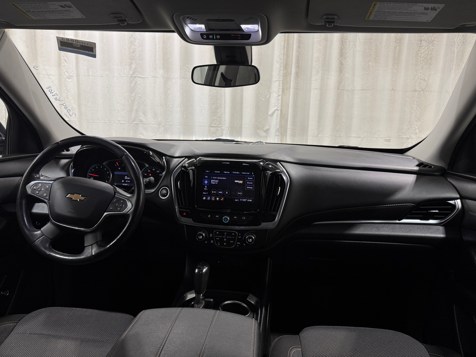 Thumbnail: 2020 Chevrolet Traverse - 3