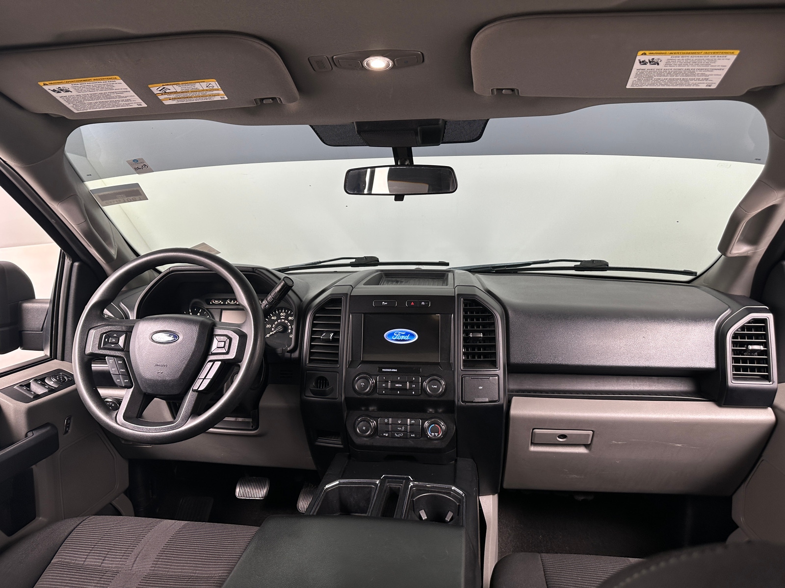 Thumbnail: 2020 Ford Econoline - 3