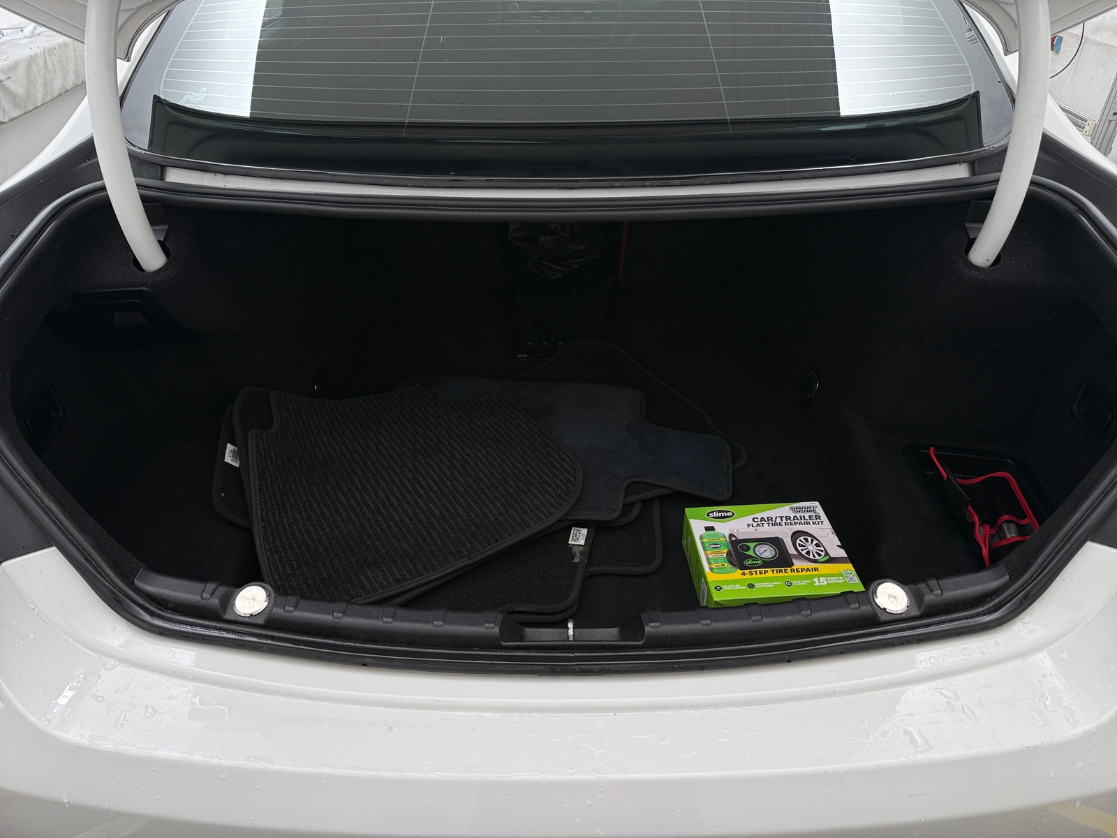 Thumbnail: 2013 BMW 6 Series - 6