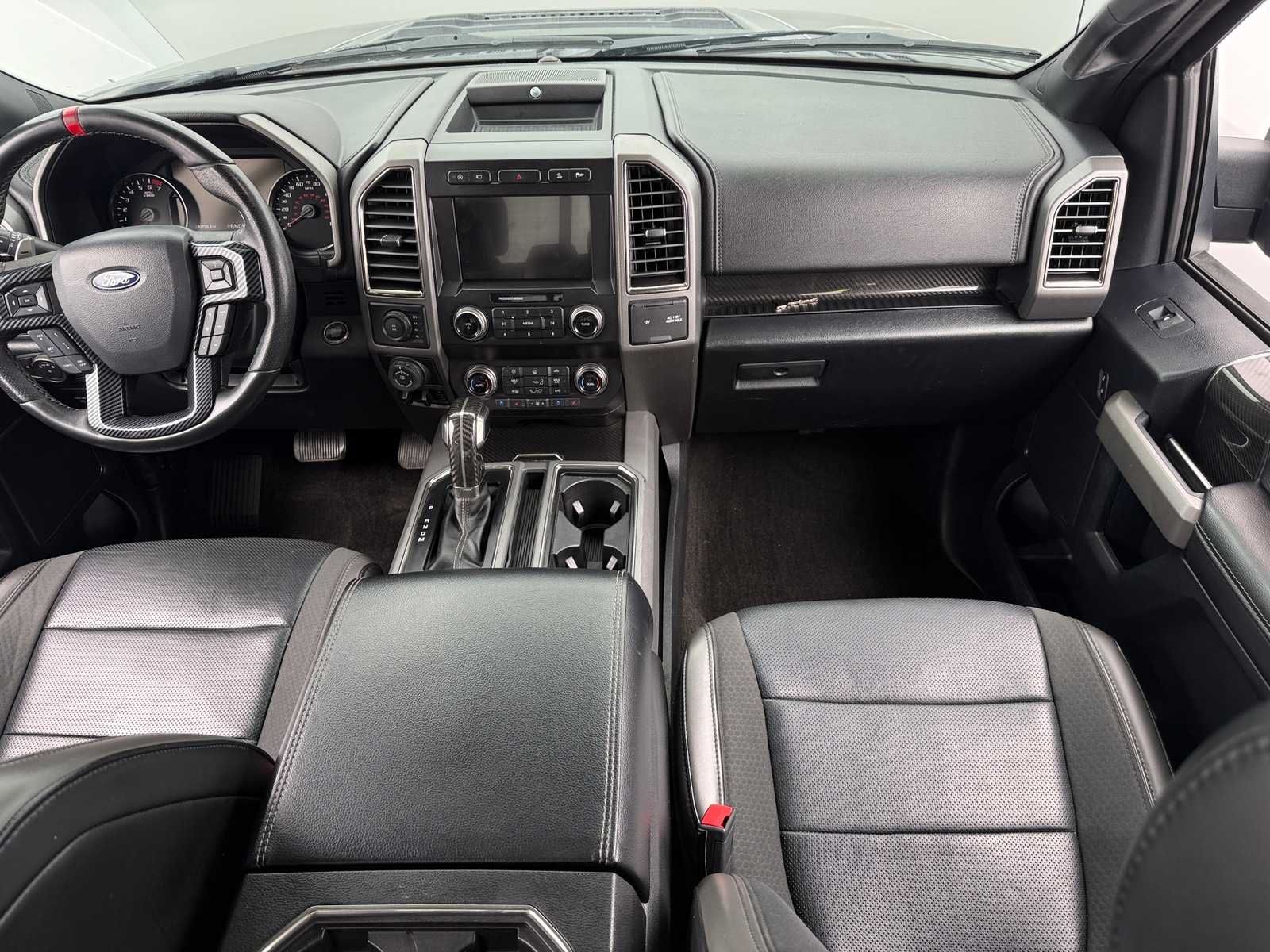 Thumbnail: 2019 Ford Econoline - 2