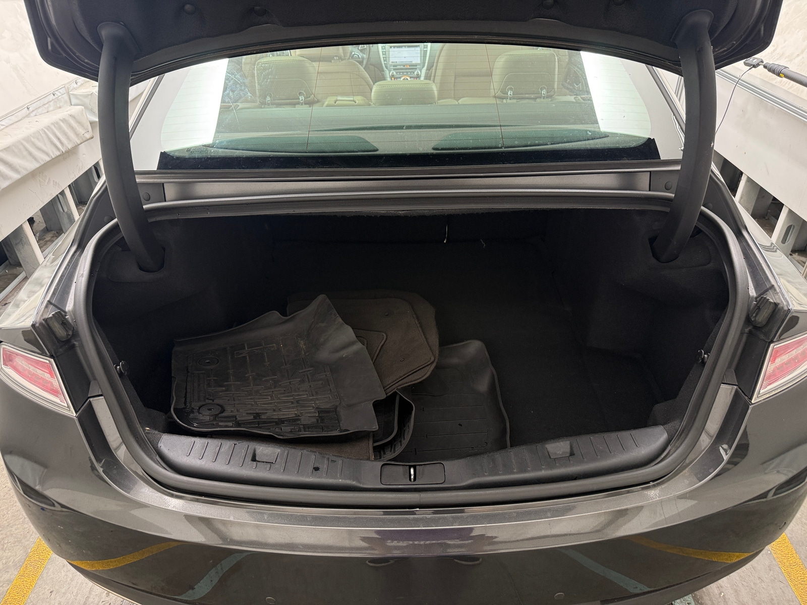 Thumbnail: 2019 Lincoln MKZ - 6