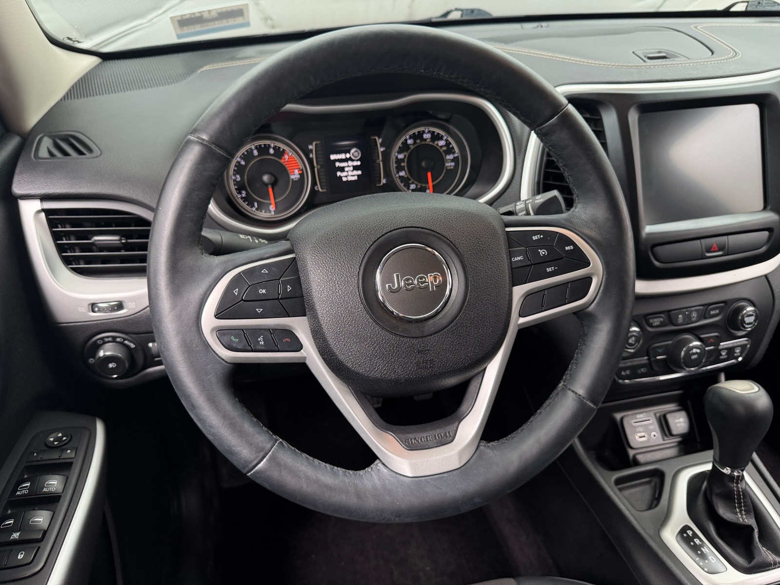 Thumbnail: 2018 Jeep Cherokee - 5