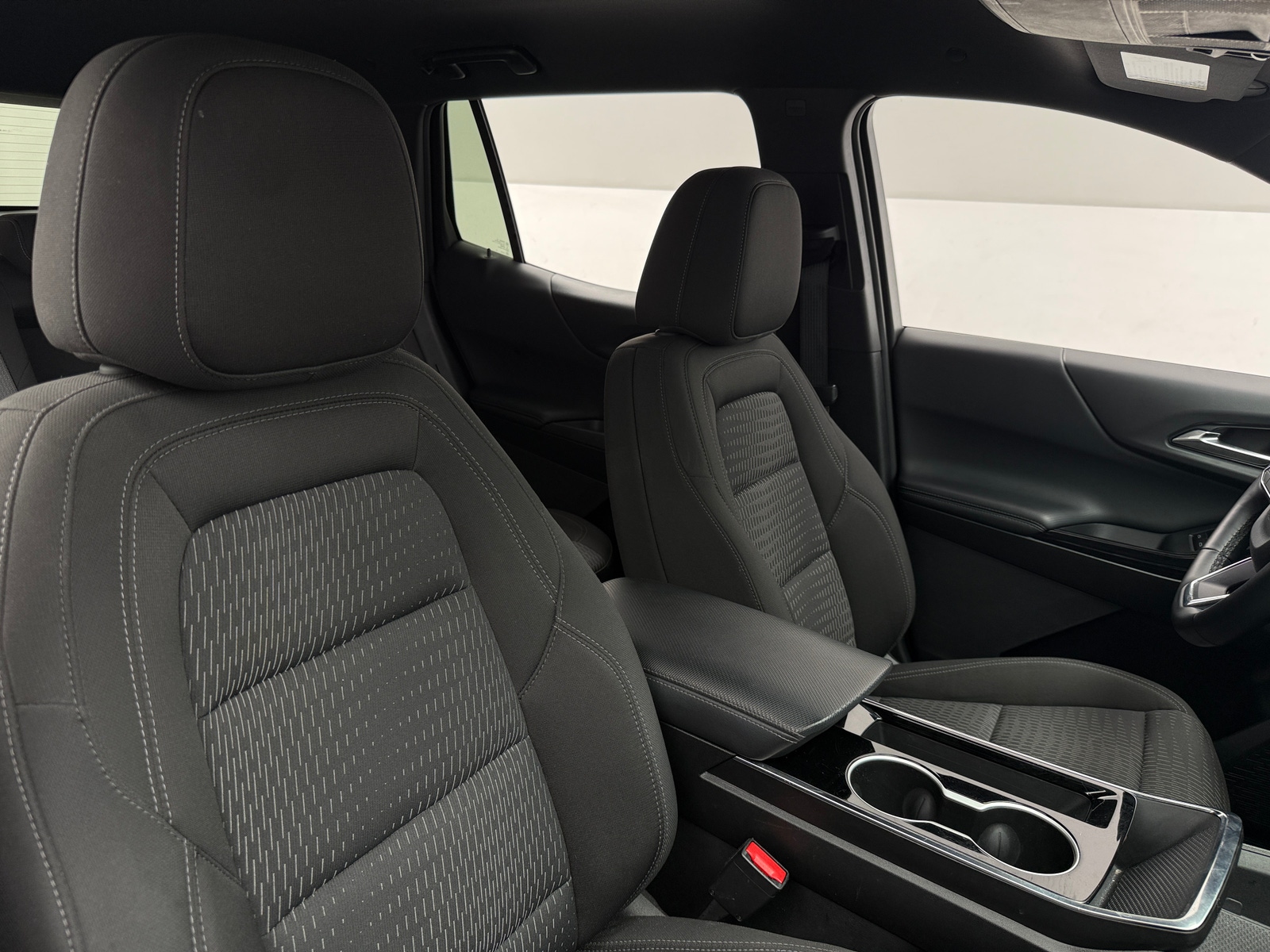 Thumbnail: 2025 Chevrolet Equinox - 2