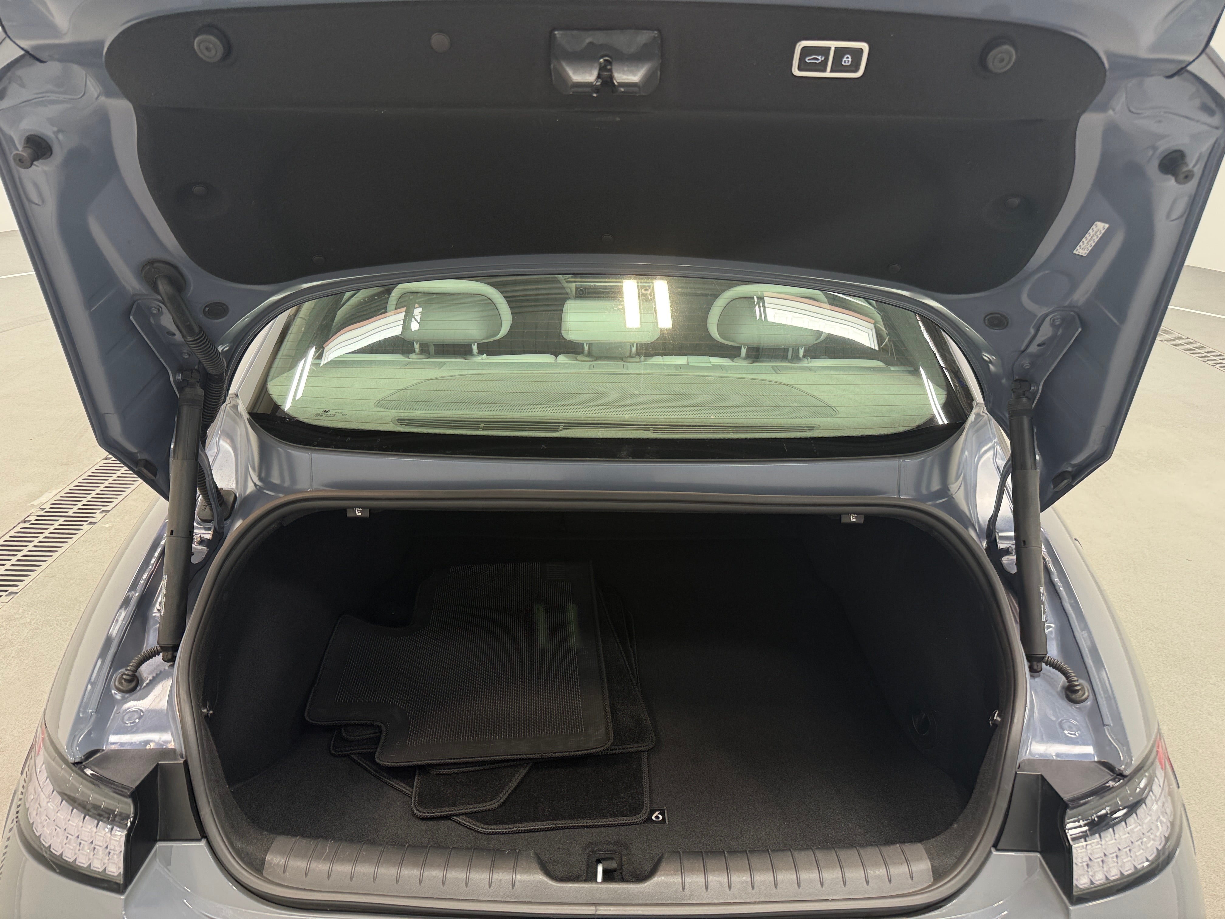 Used 2024 Hyundai IONIQ 6 Limited with VIN KMHM54AA5RA074762 for sale in Auburn, WA
