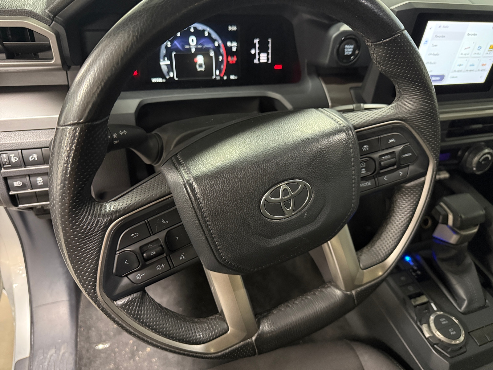 Thumbnail: 2024 Toyota Tacoma - 5