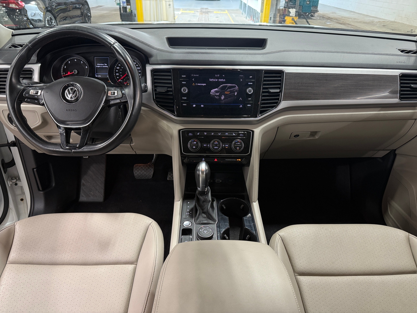 Thumbnail: 2018 Volkswagen Atlas - 2