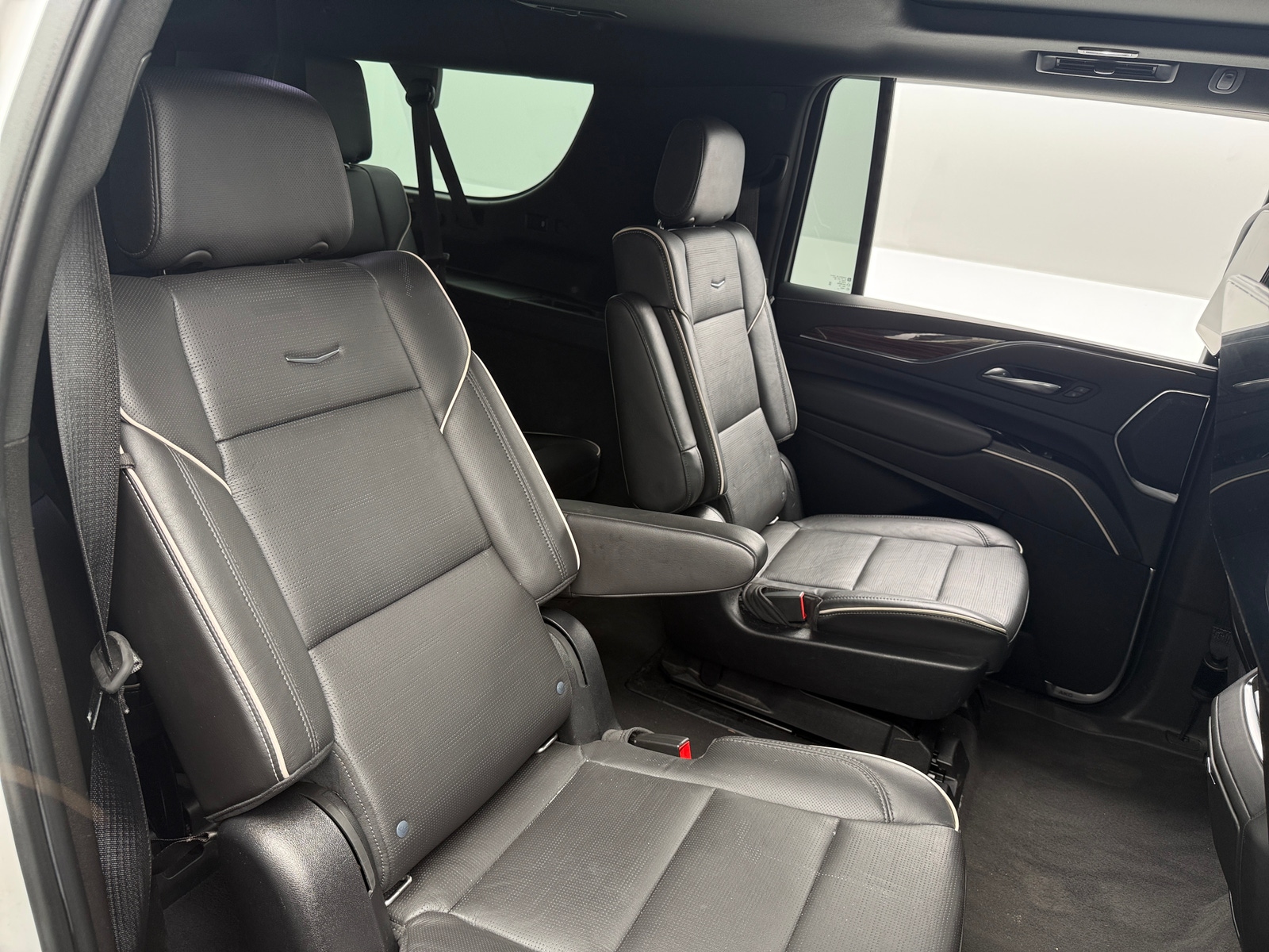 Thumbnail: 2021 Cadillac Escalade - 5