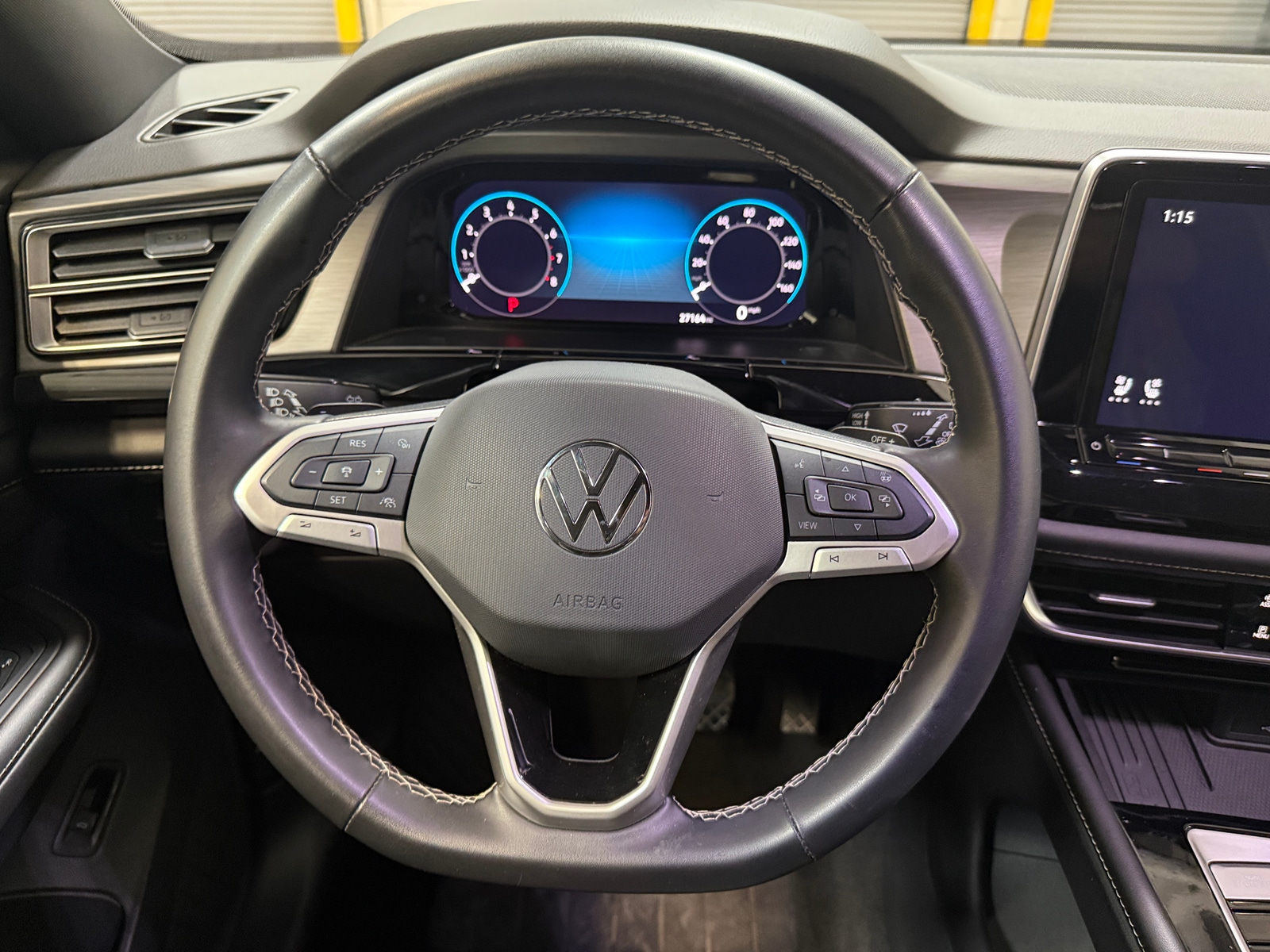 Thumbnail: 2025 Volkswagen Atlas - 4