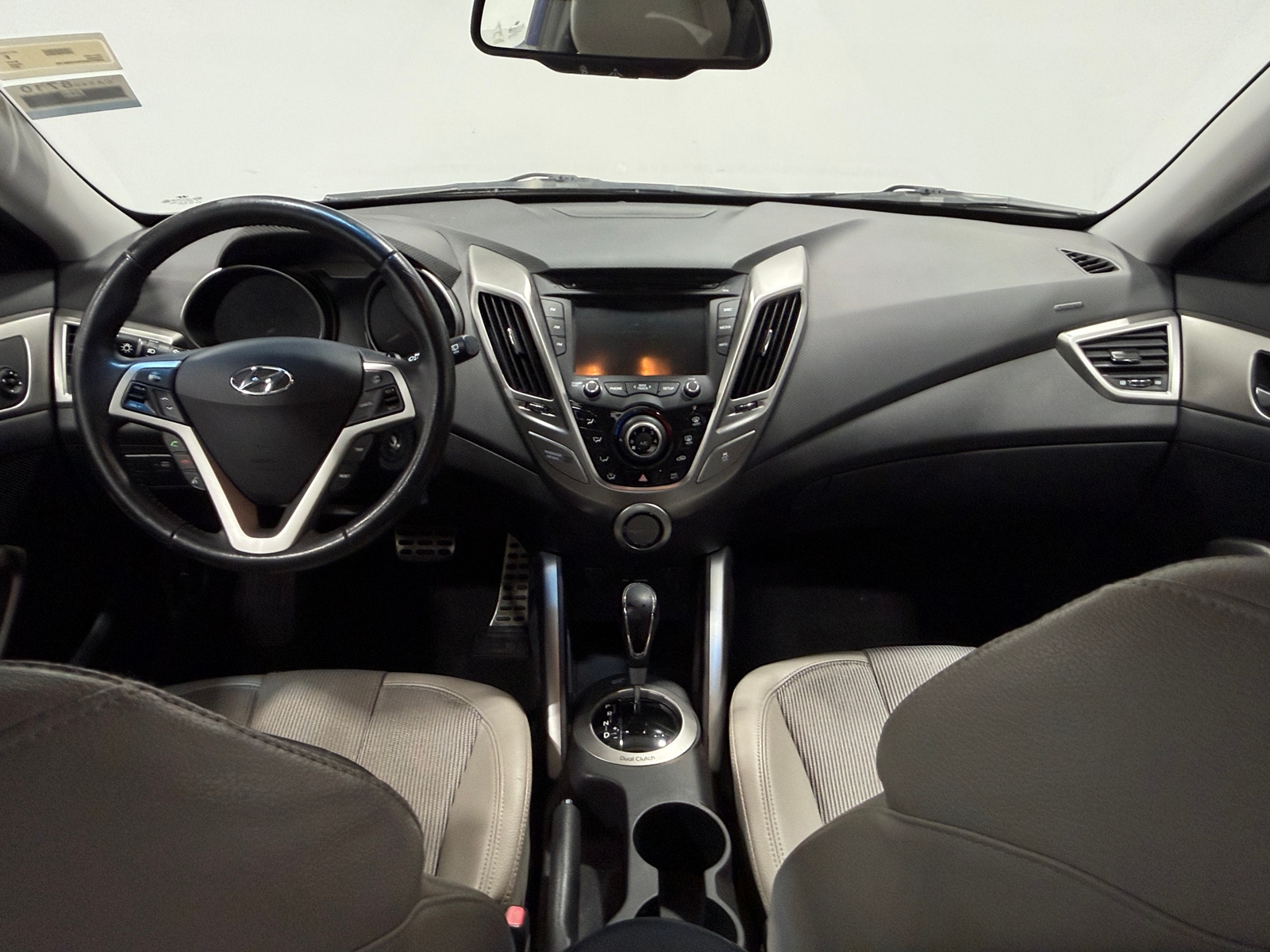Thumbnail: 2012 Hyundai Veloster - 3