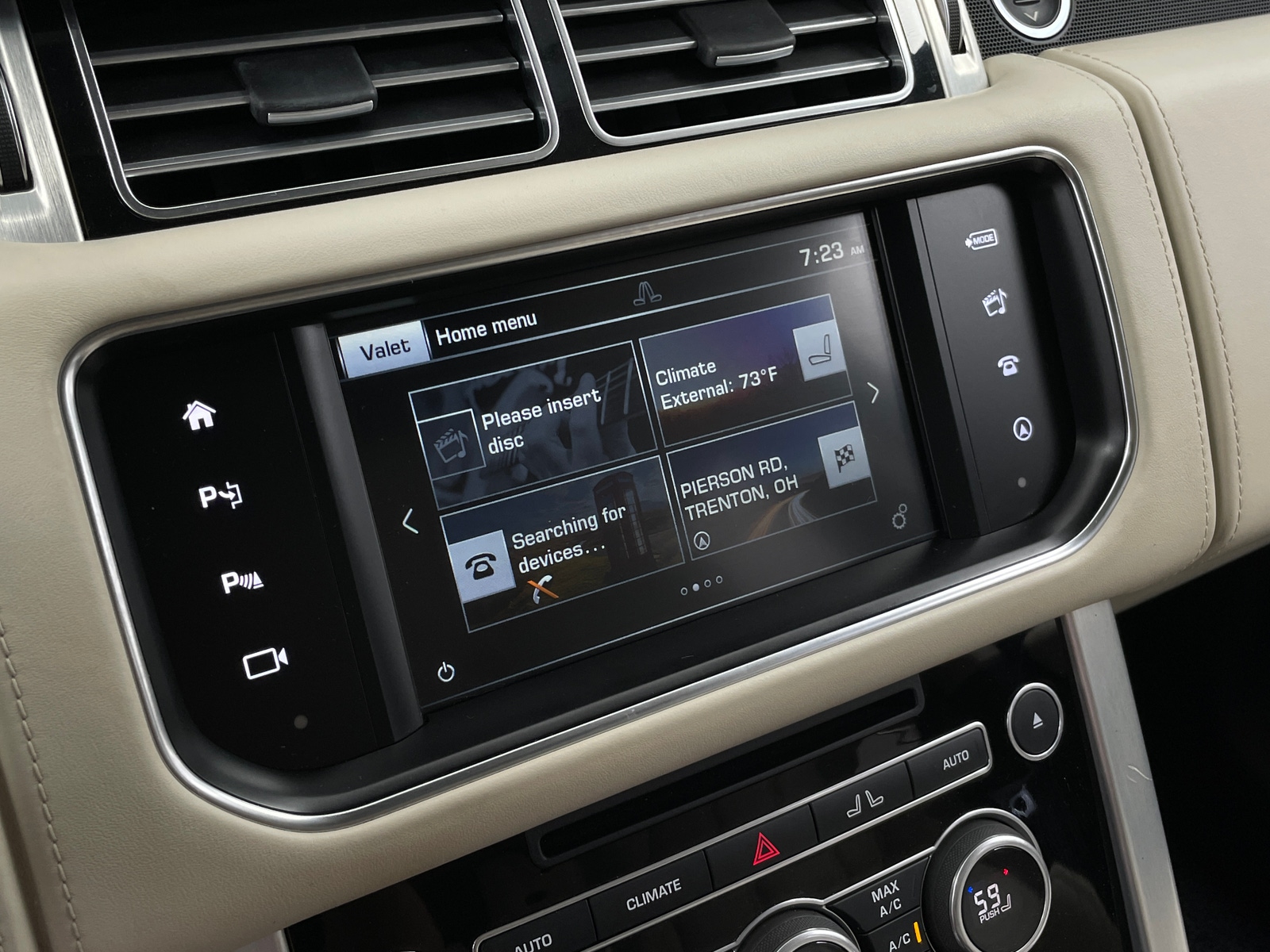 Thumbnail: 2016 Land Rover Range Rover - 3