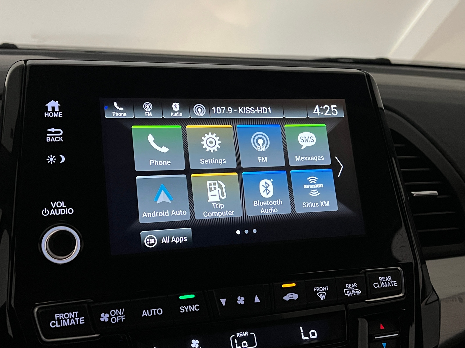 Thumbnail: 2018 Honda Odyssey - 3