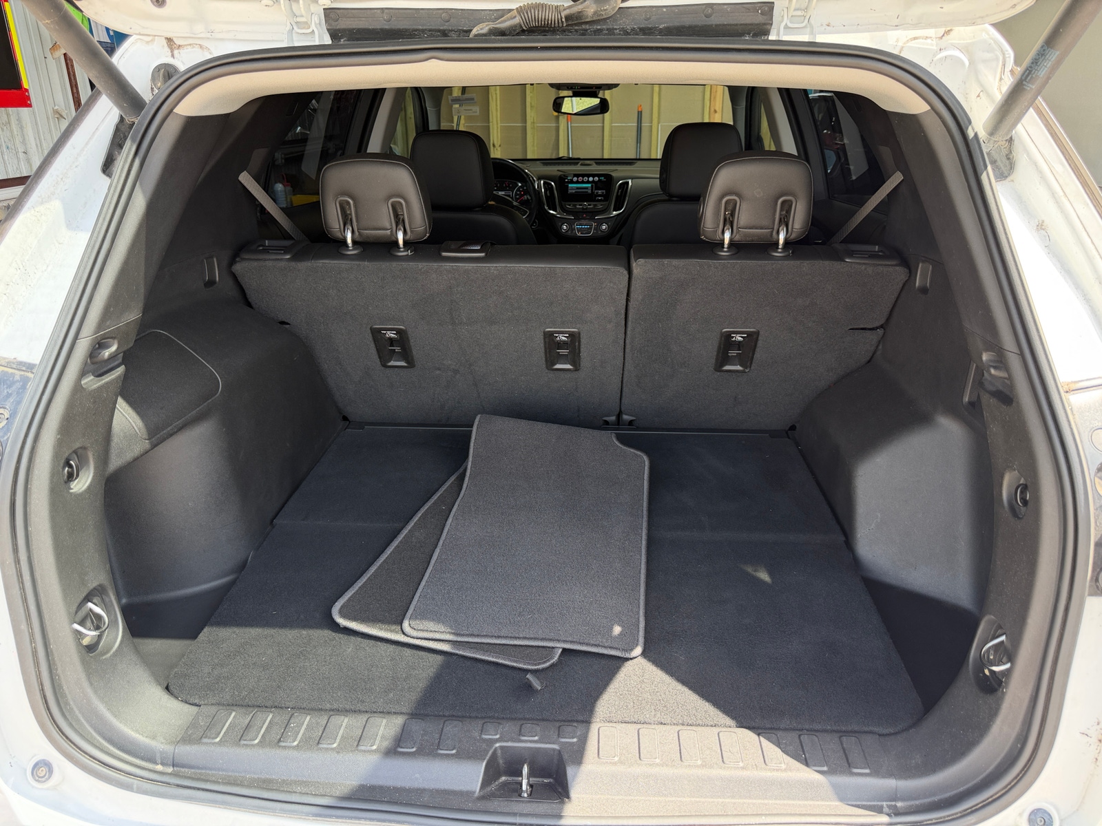 Thumbnail: 2018 Chevrolet Equinox - 6