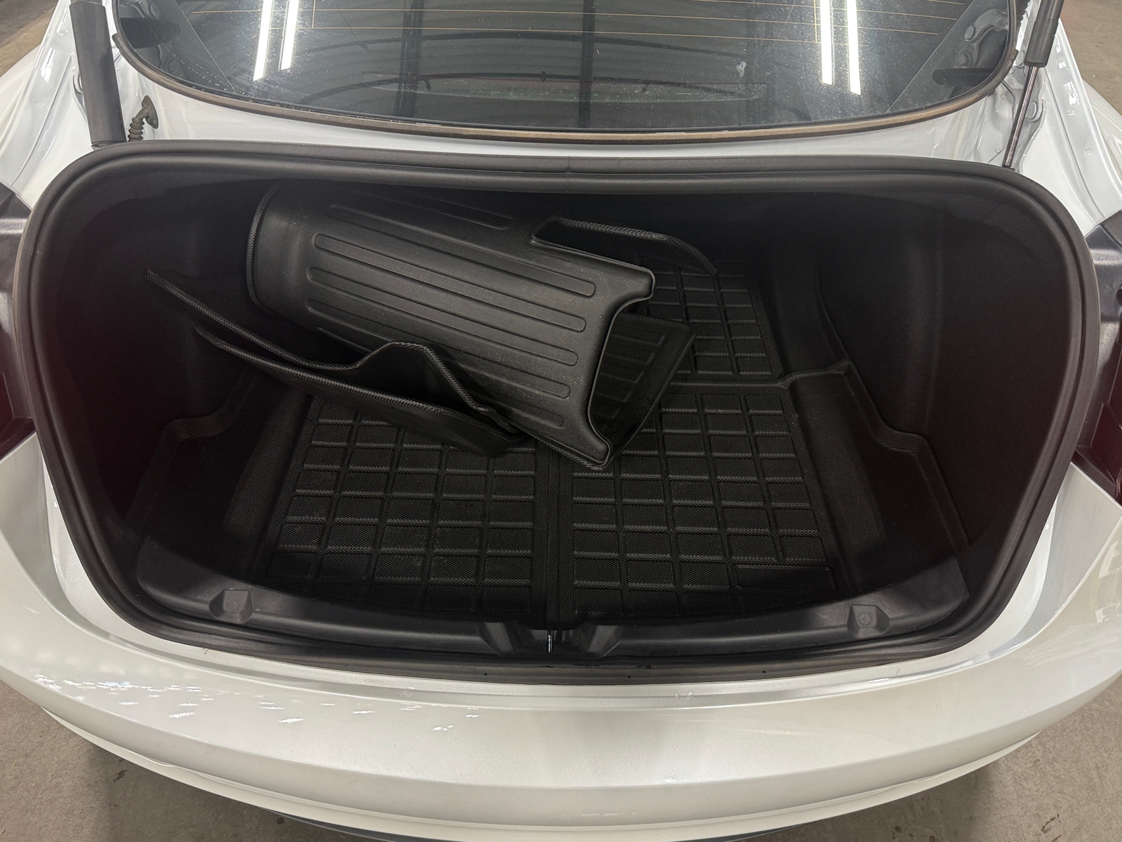 Thumbnail: 2023 Tesla Model 3 - 6