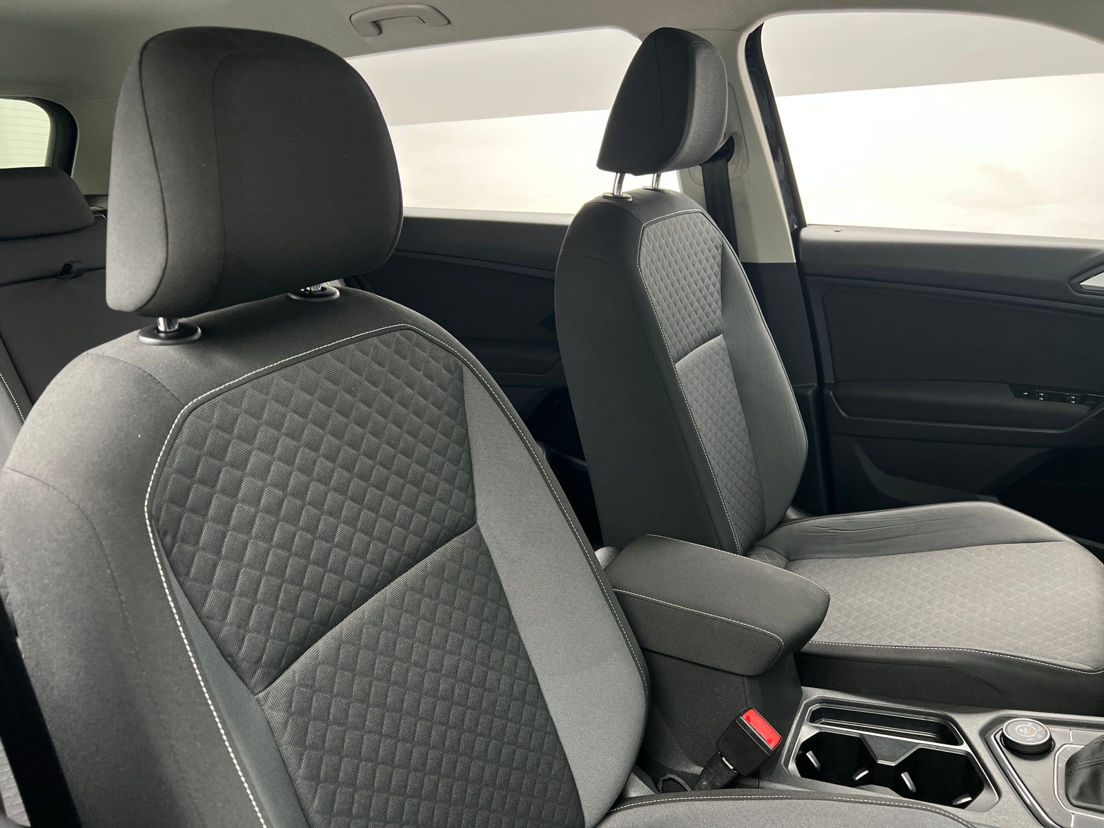 Thumbnail: 2021 Volkswagen Tiguan - 2