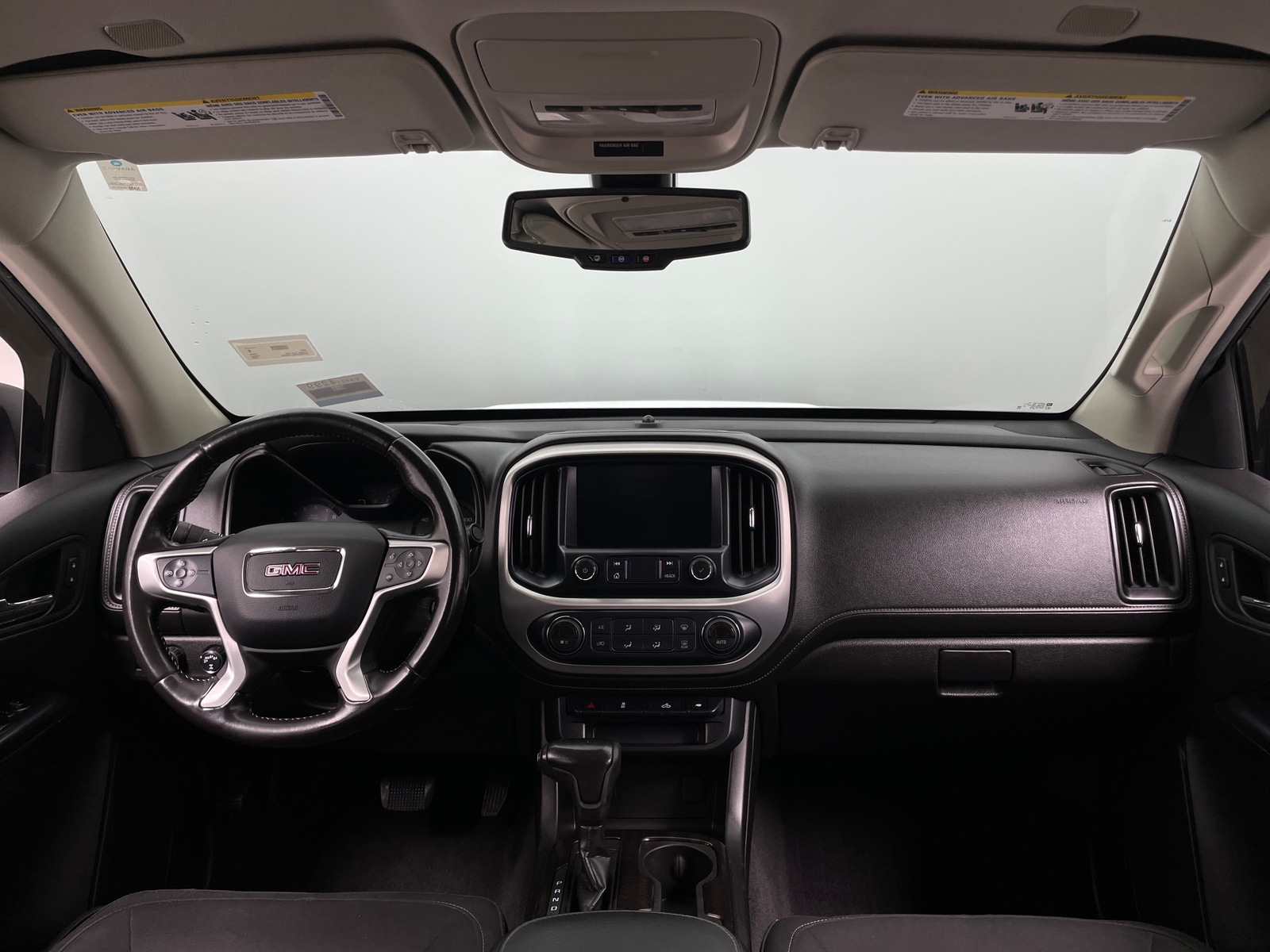 Thumbnail: 2020 GMC Canyon - 3