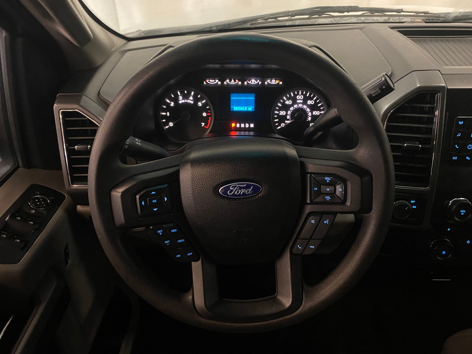 Thumbnail: 2018 Ford Econoline - 5