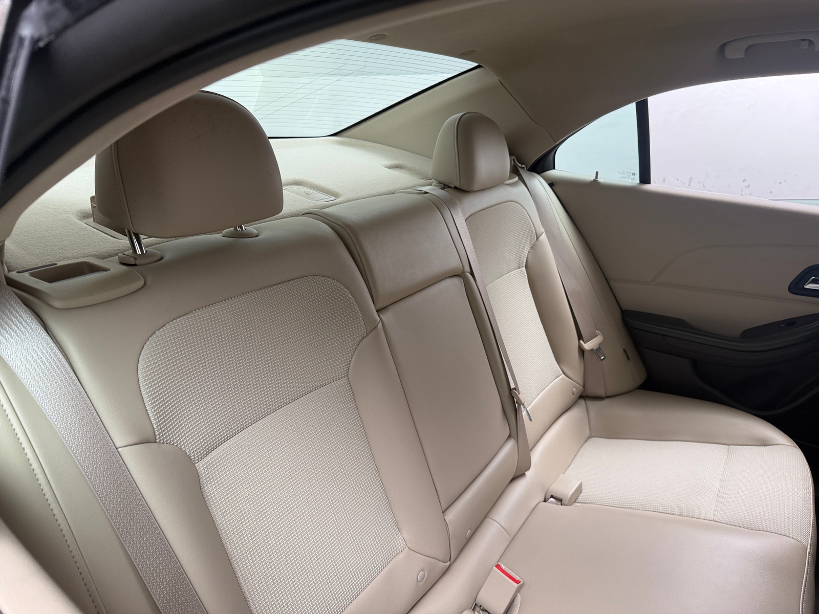 Thumbnail: 2016 Chevrolet Malibu - 6
