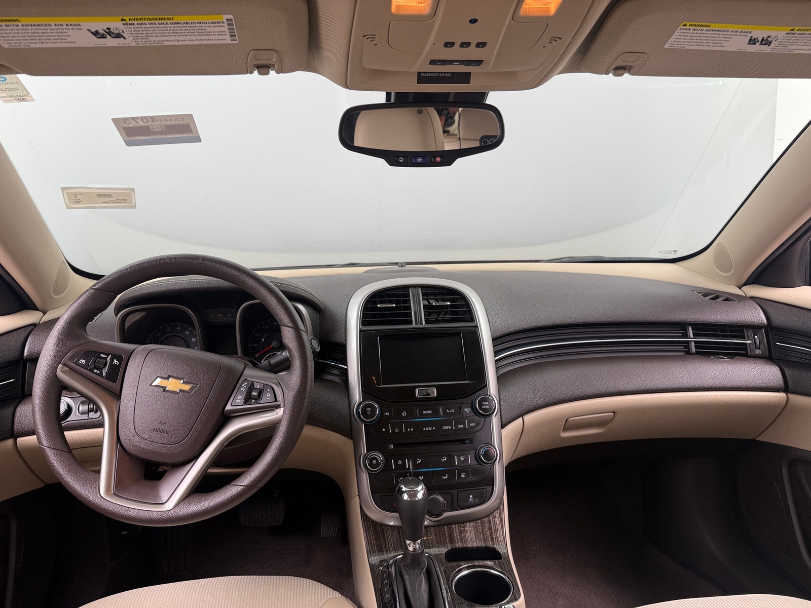 Thumbnail: 2016 Chevrolet Malibu - 3