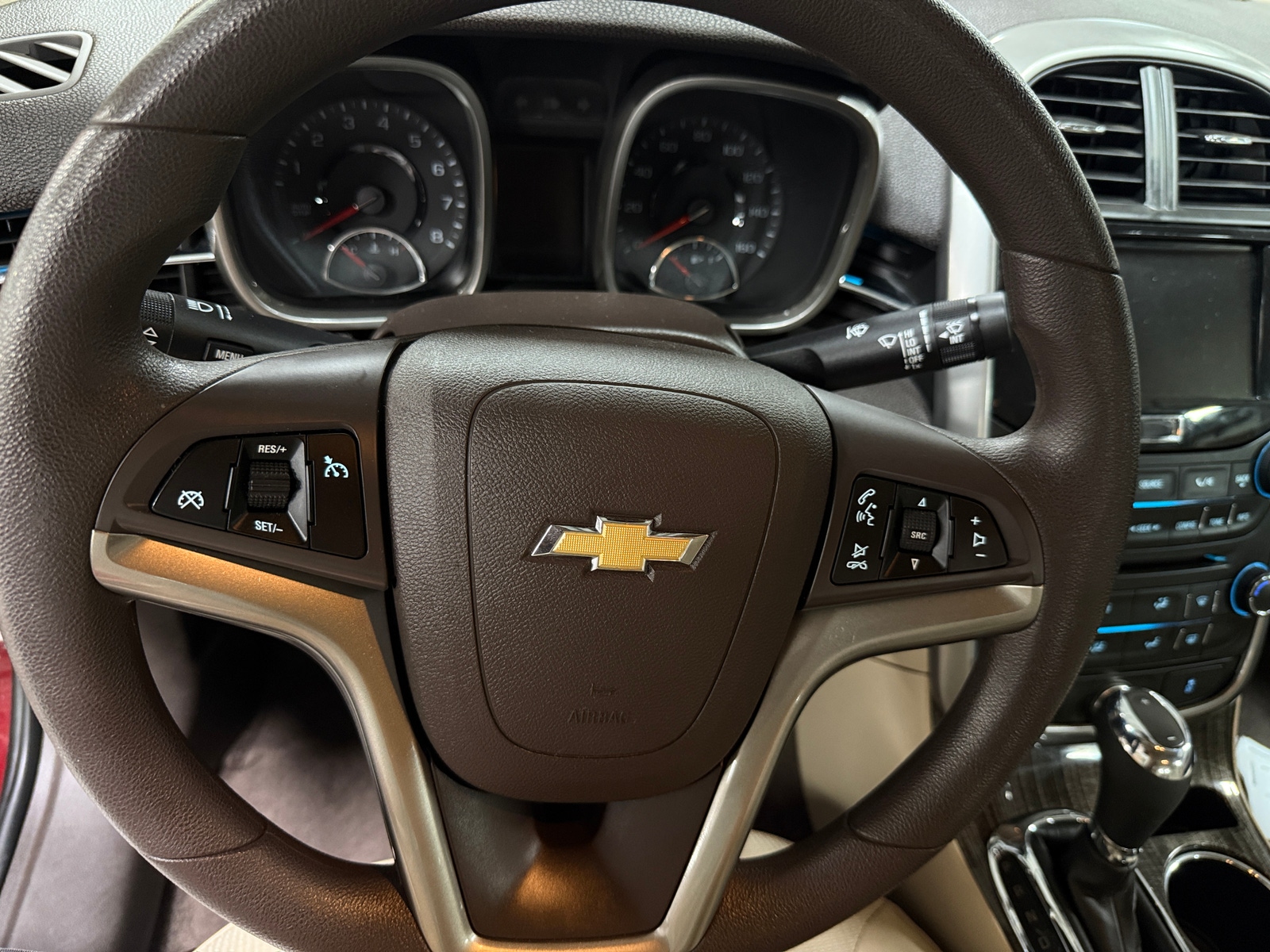 Thumbnail: 2016 Chevrolet Malibu - 5