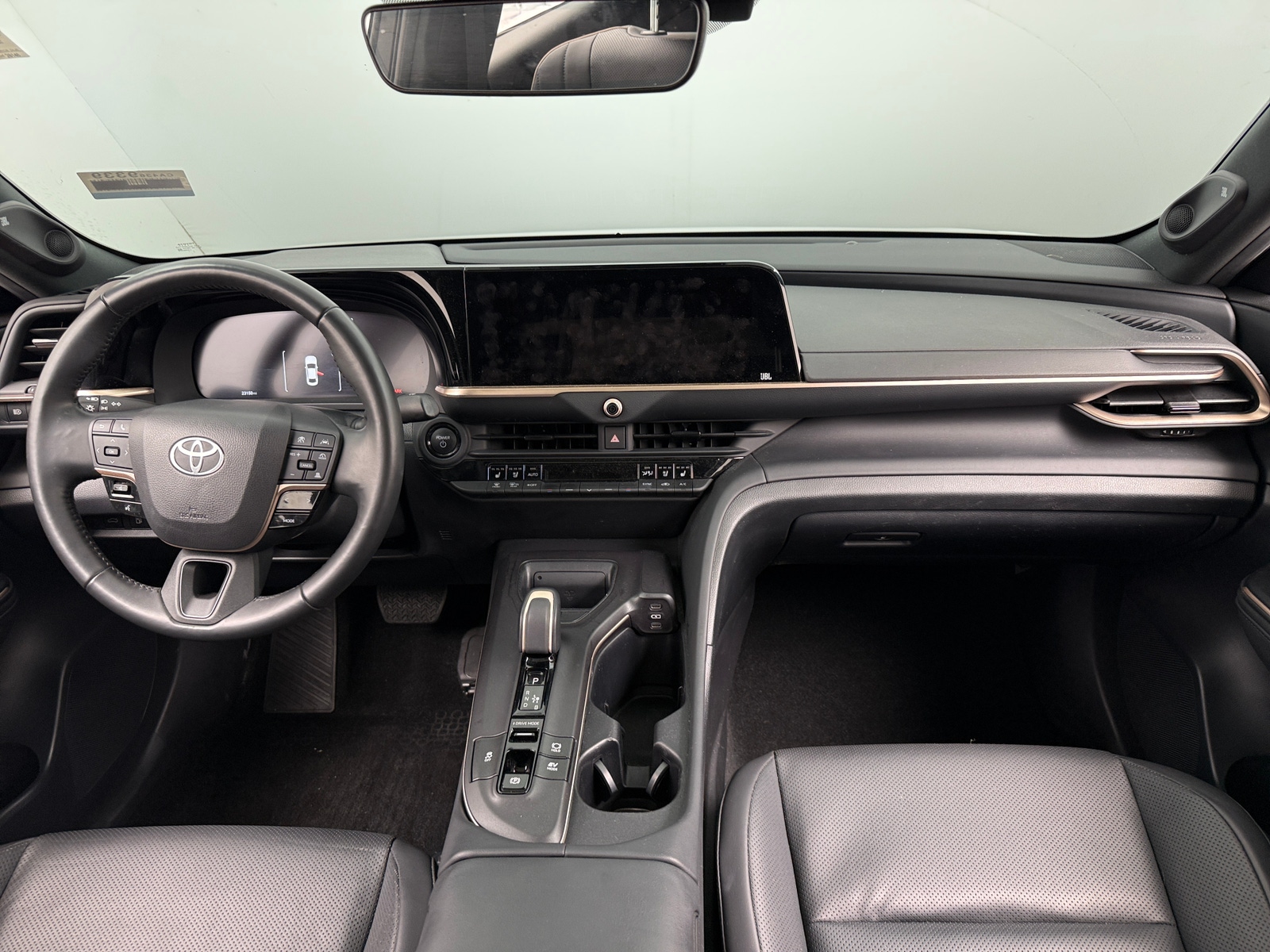 Thumbnail: 2023 Toyota Crown - 2