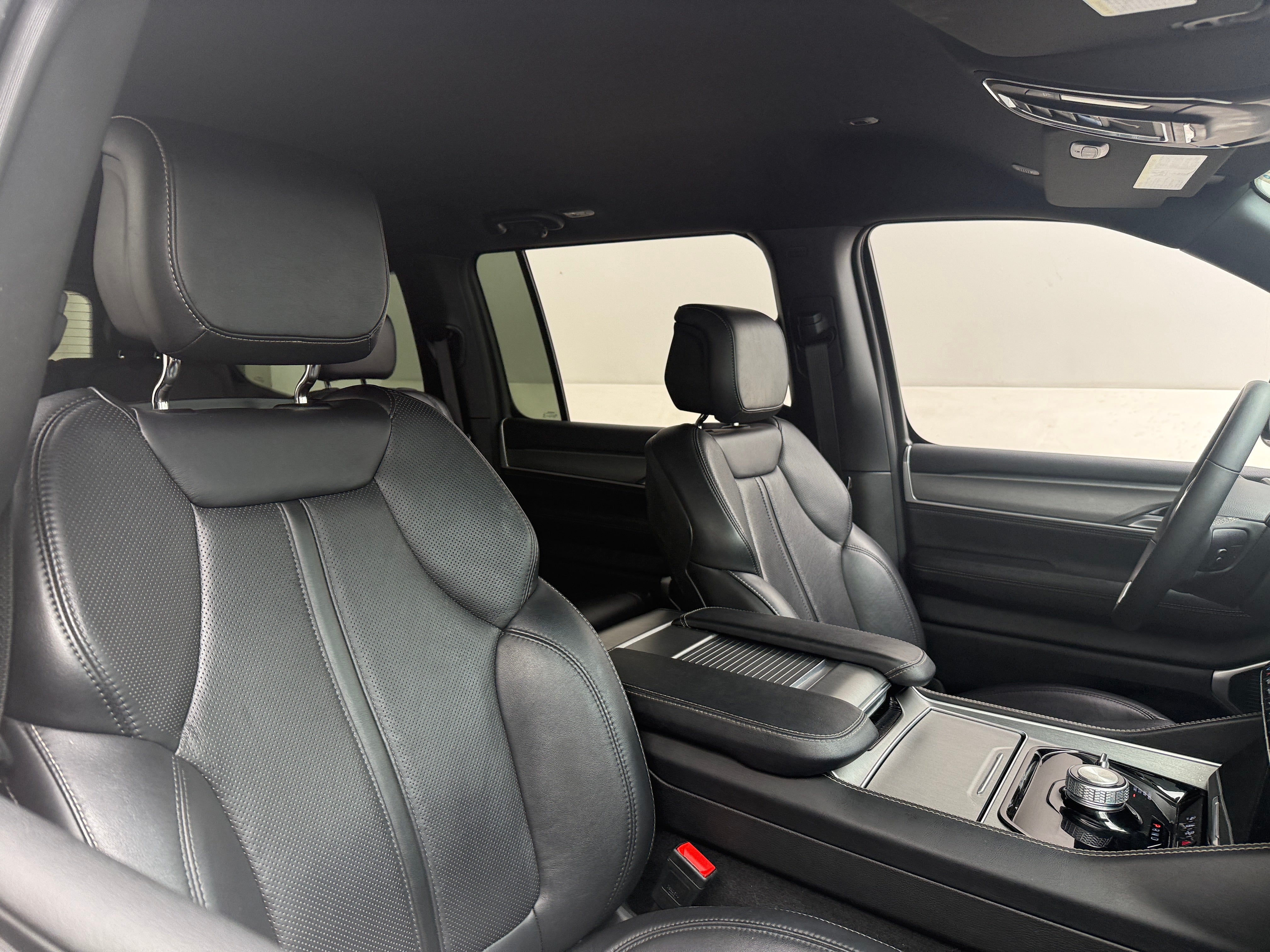 2025 Jeep Wagoneer