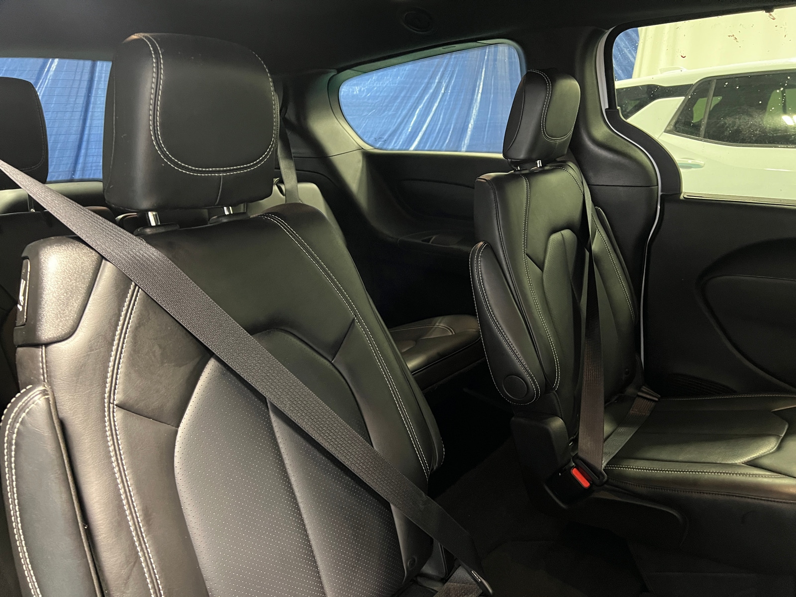 Thumbnail: 2026 Chrysler Pacifica - 6
