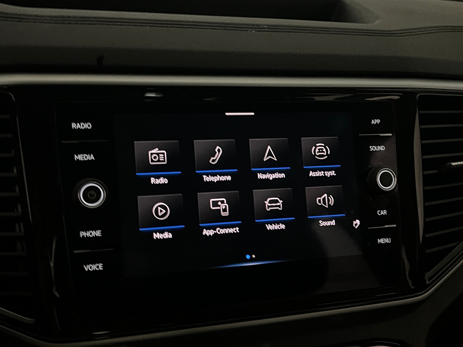 Thumbnail: 2023 Volkswagen Atlas - 3
