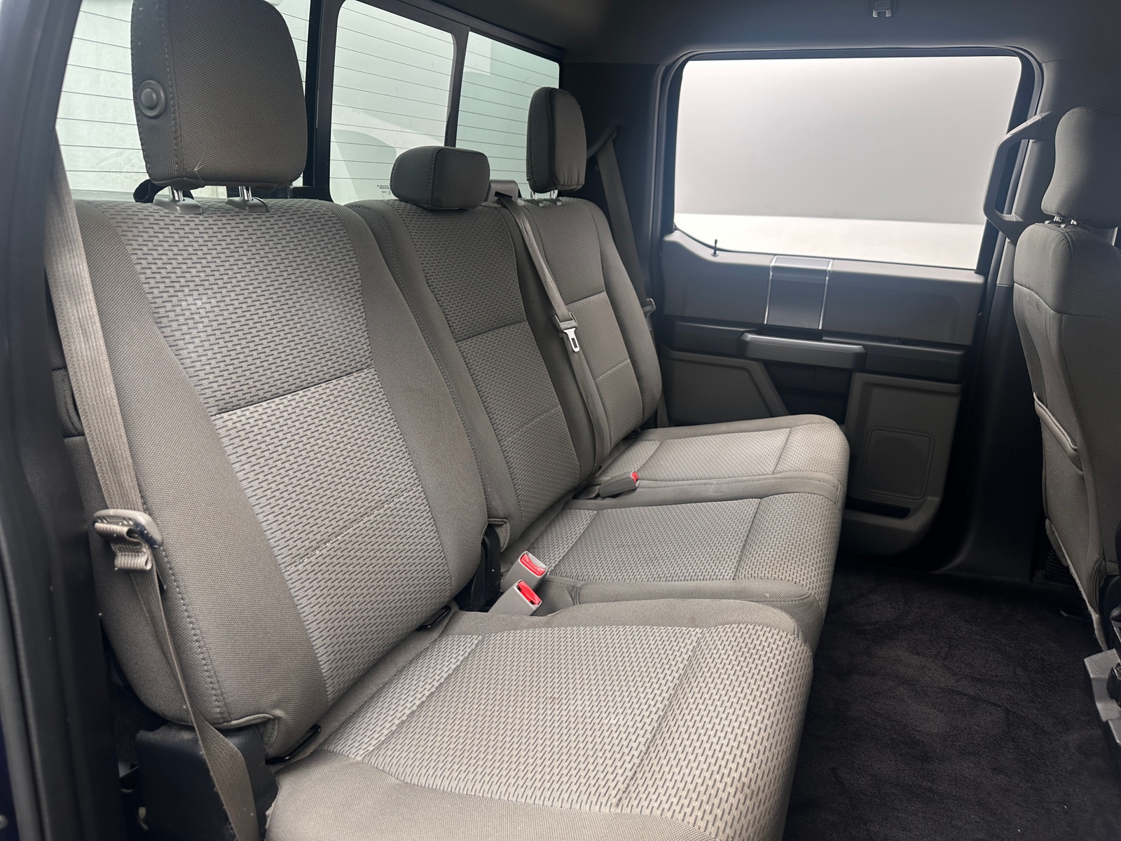 Thumbnail: 2017 Ford Econoline - 6