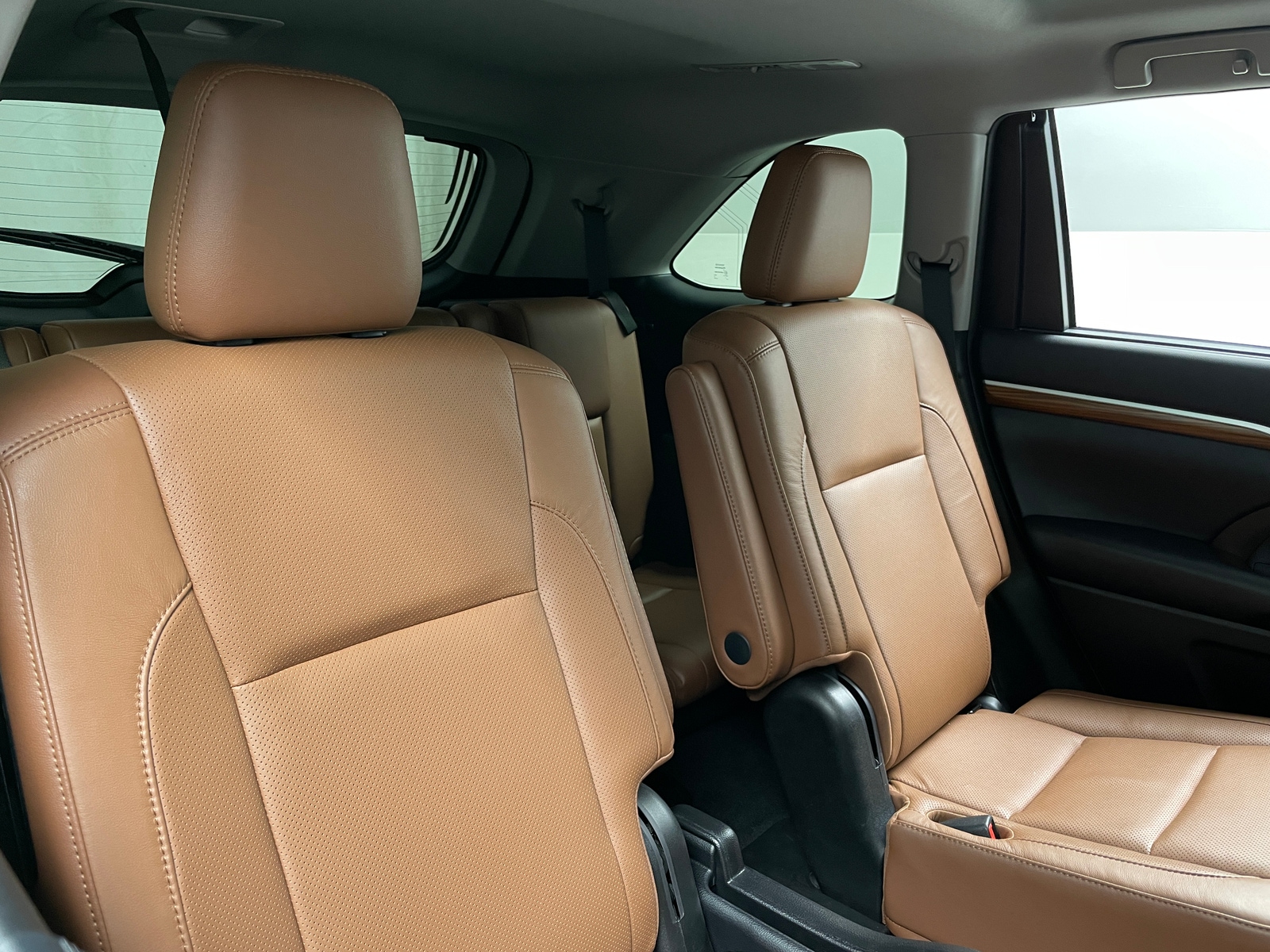 Thumbnail: 2019 Toyota Highlander - 5