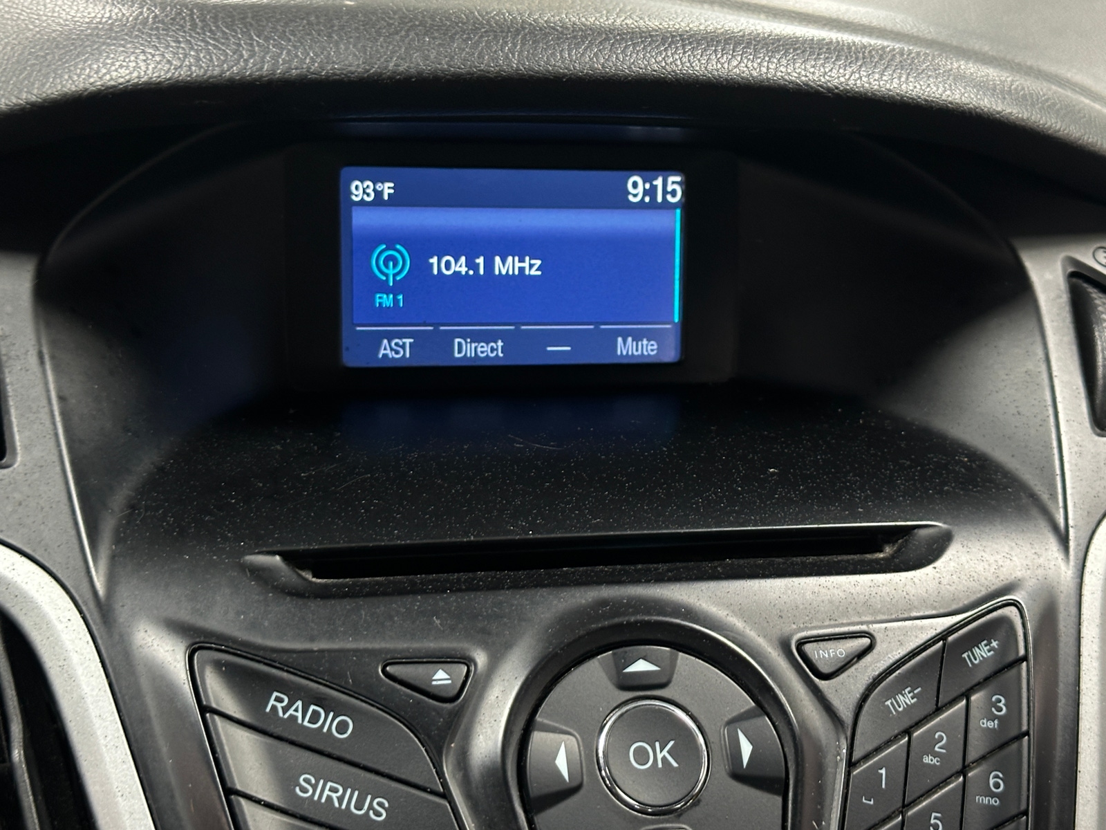 Thumbnail: 2014 Ford Focus - 4