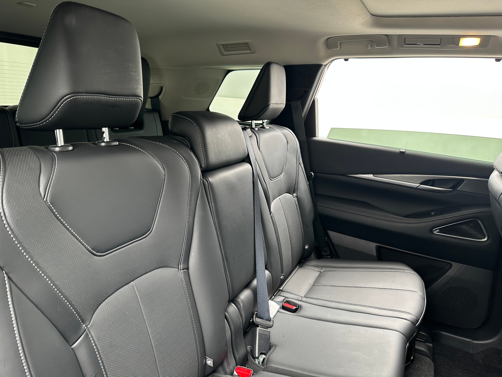 Thumbnail: 2026 INFINITI QX60 - 5