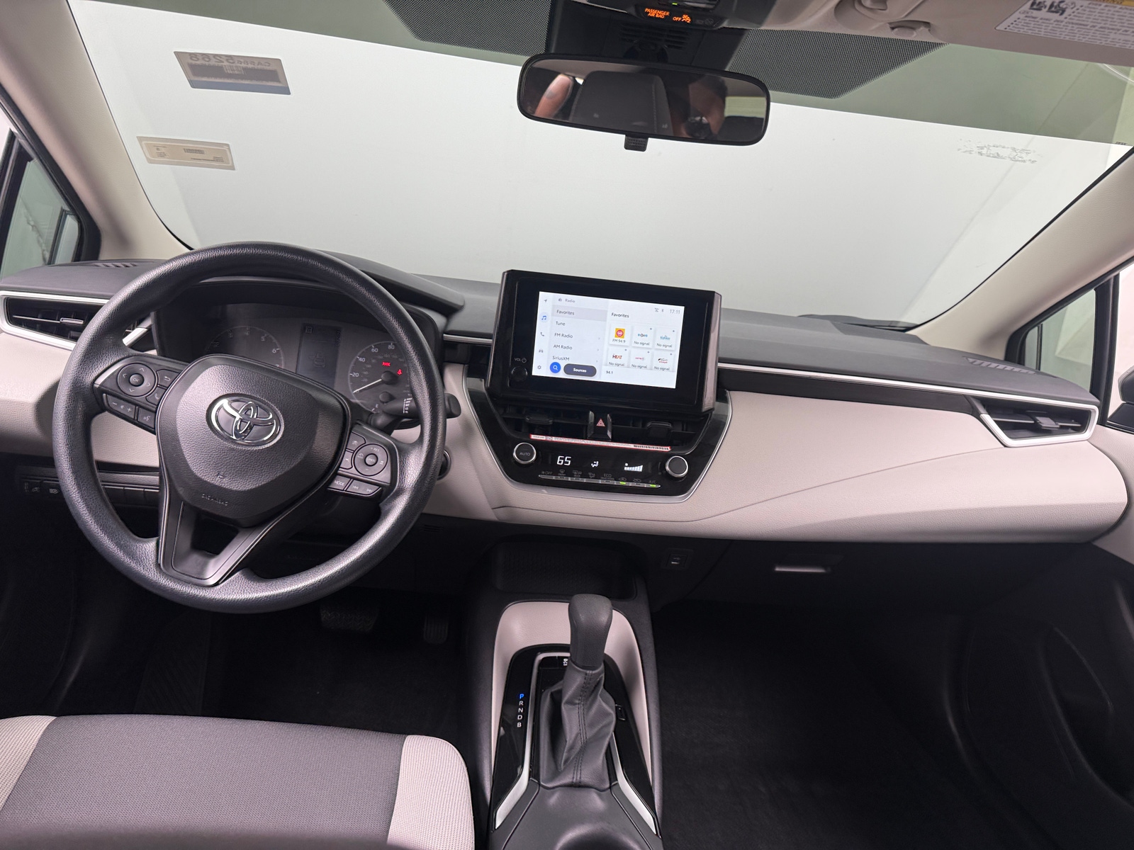Thumbnail: 2025 Toyota Corolla - 3
