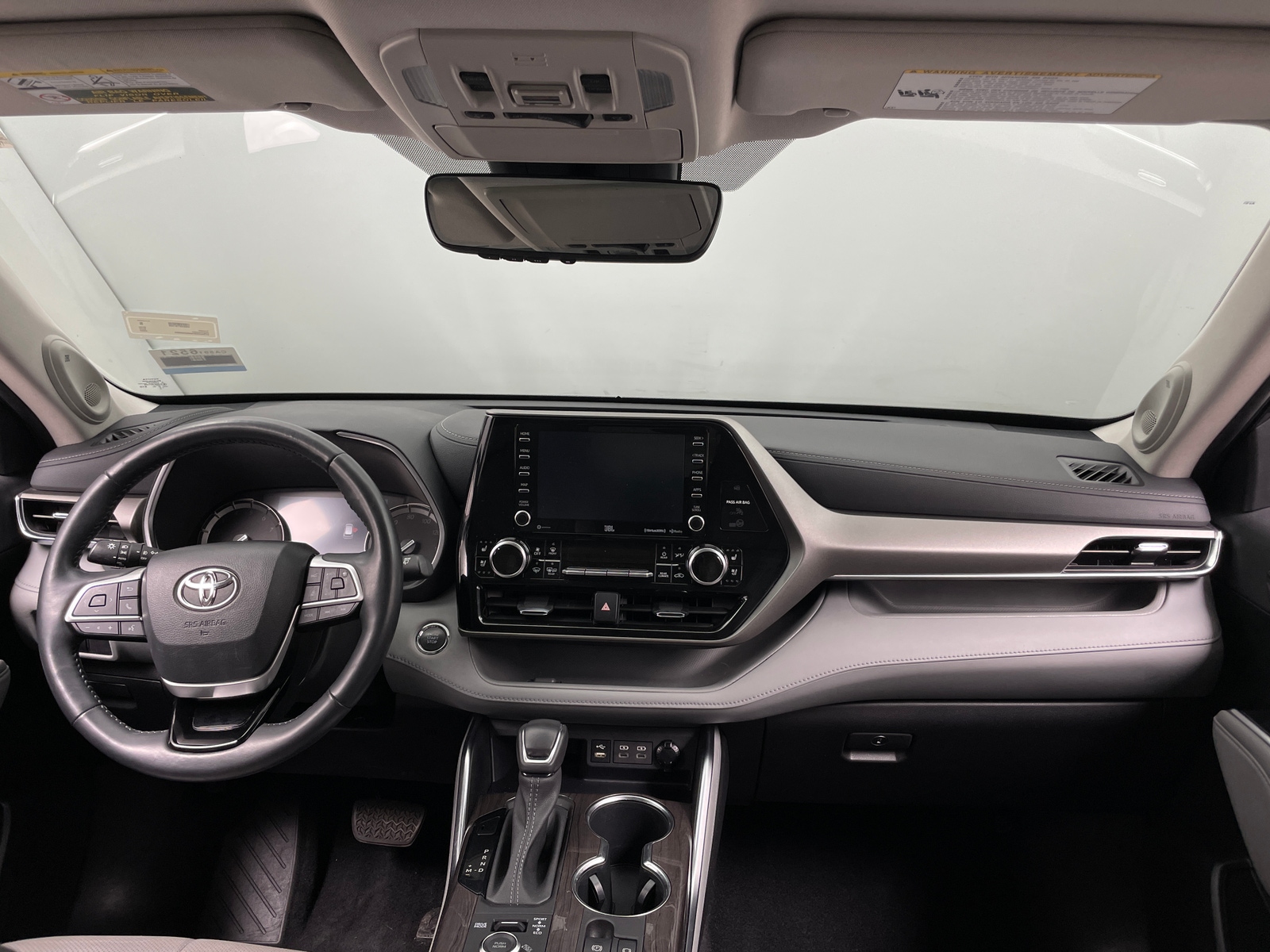 Thumbnail: 2022 Toyota Highlander - 2