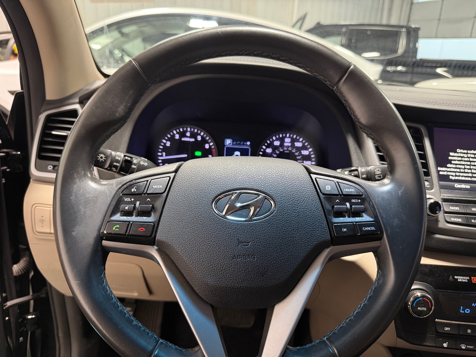 Thumbnail: 2017 Hyundai Tucson - 4