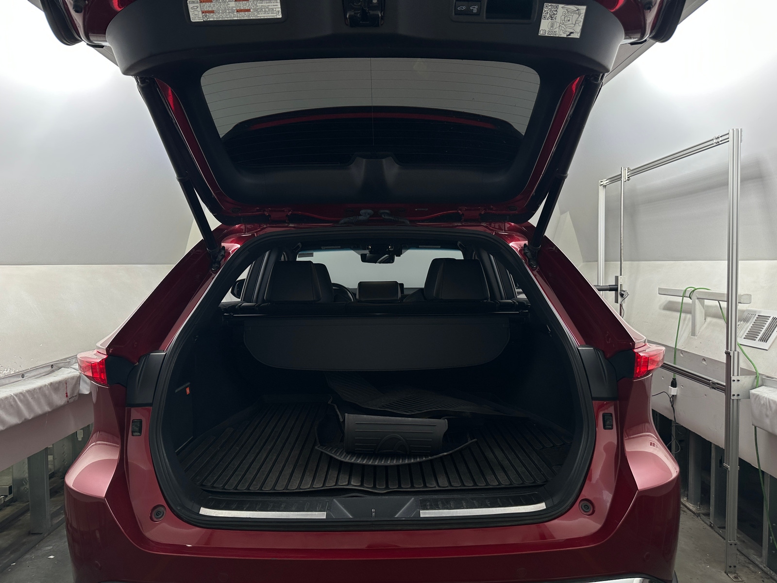 Thumbnail: 2021 Toyota Venza - 6