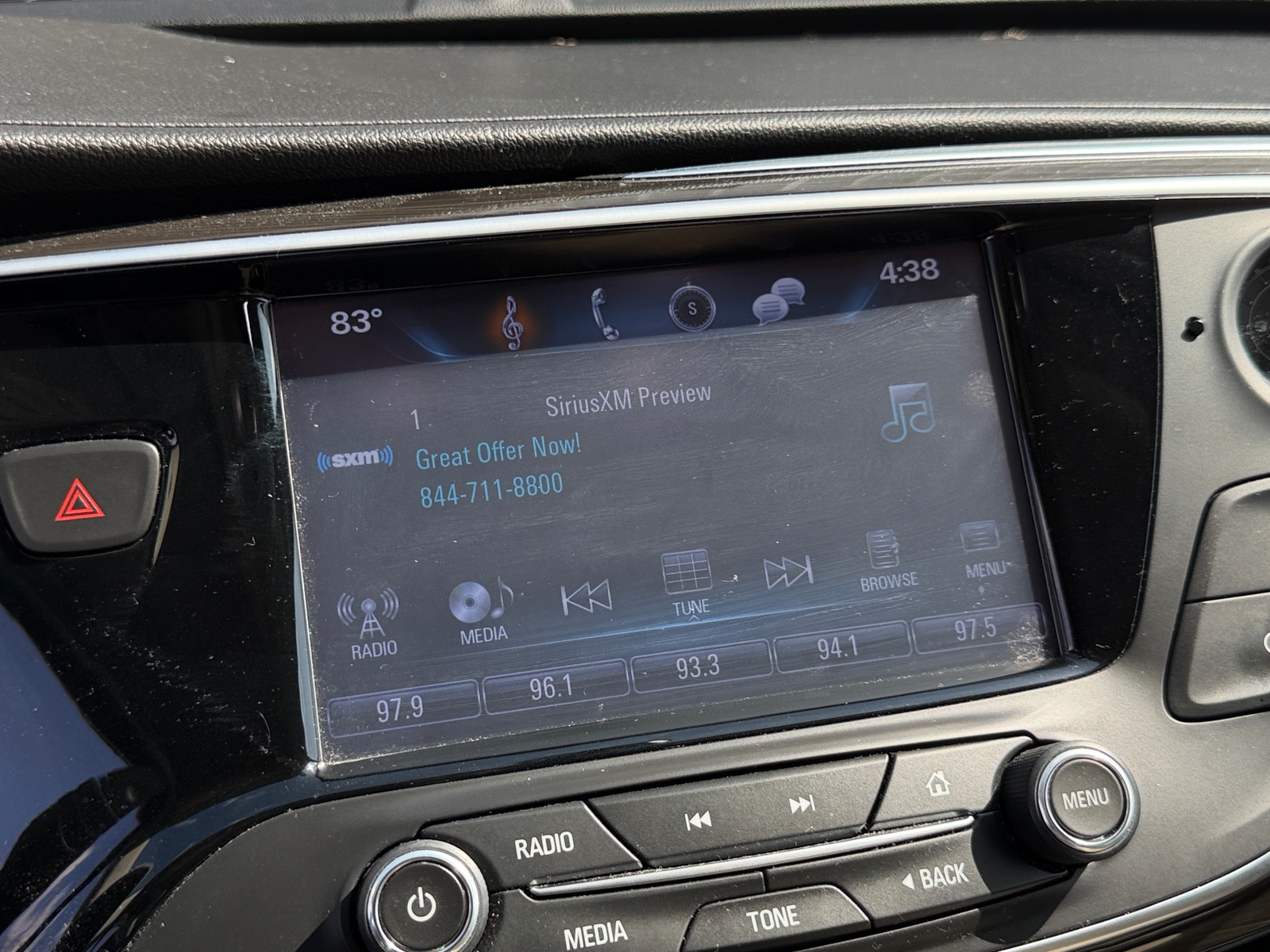 Thumbnail: 2020 Buick Envision - 3