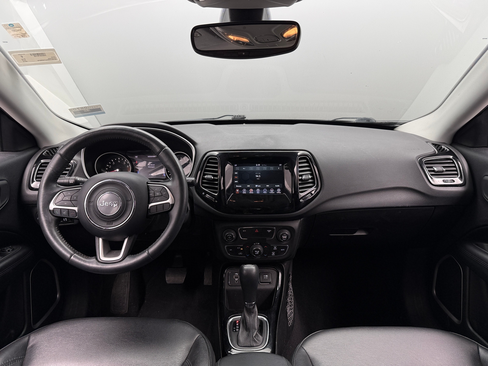 Thumbnail: 2018 Jeep Compass - 3
