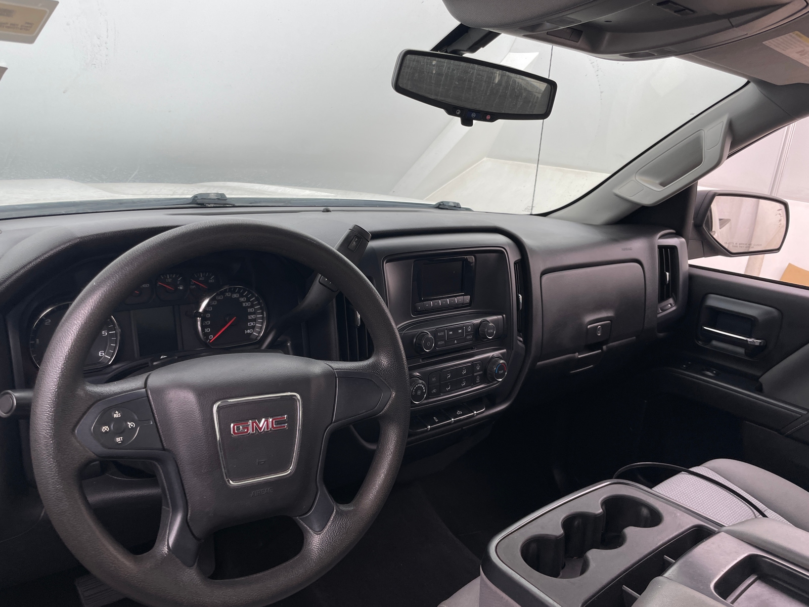 Thumbnail: 2015 GMC Sierra 1500 - 3